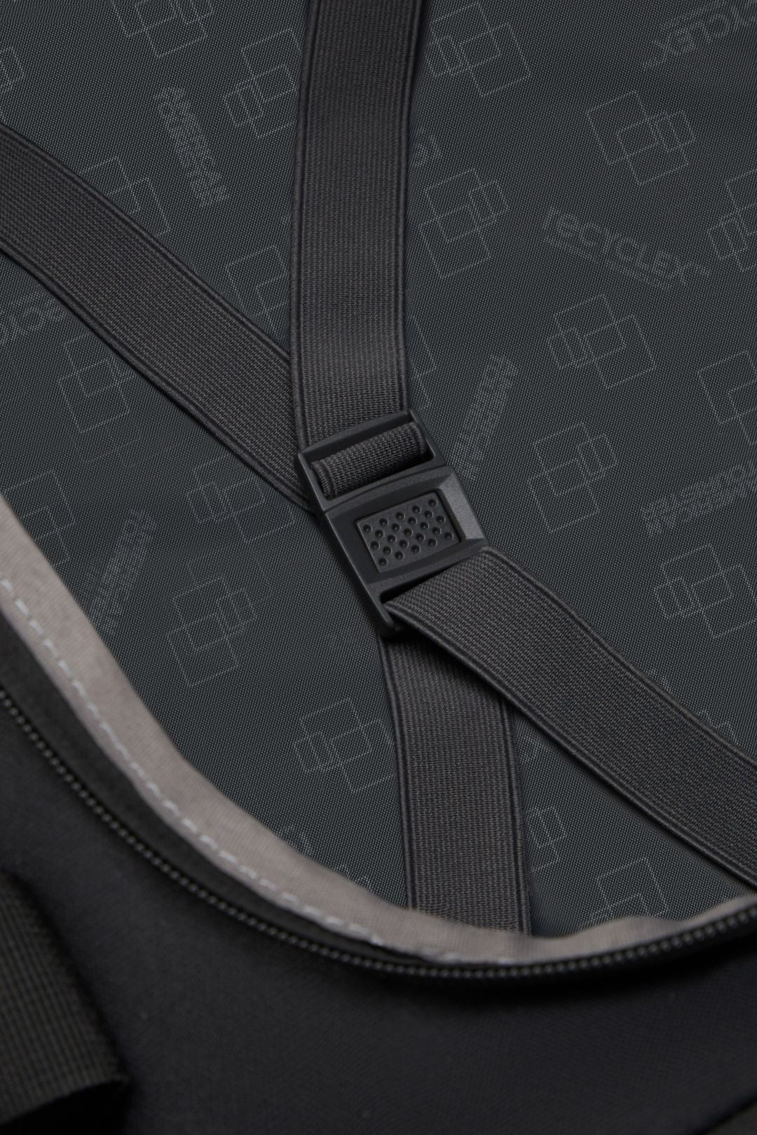 AMERICAN TOURISTER DUFFLE ZIP BRIGHTUP - Image 20