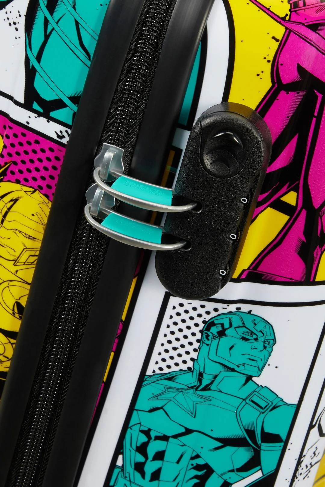 AMERICAN TOURISTER MALETA DE CABINA AVENGERS MARVEL POP ART 55CM - Image 6
