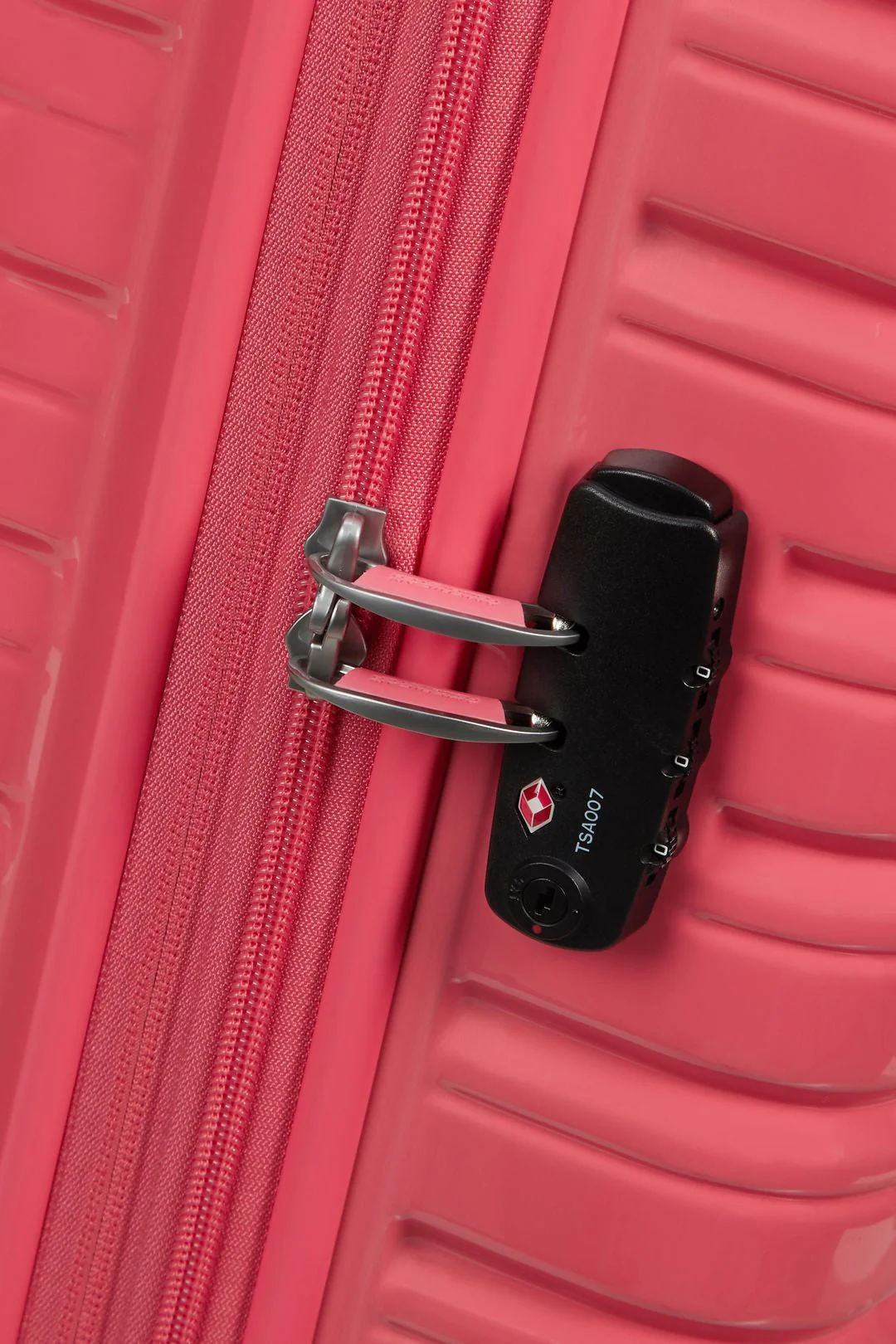 AMERICAN TOURISTER MALETA DE CABINA EXTENSIBLE FLASHLINE POP 55CM - Image 27
