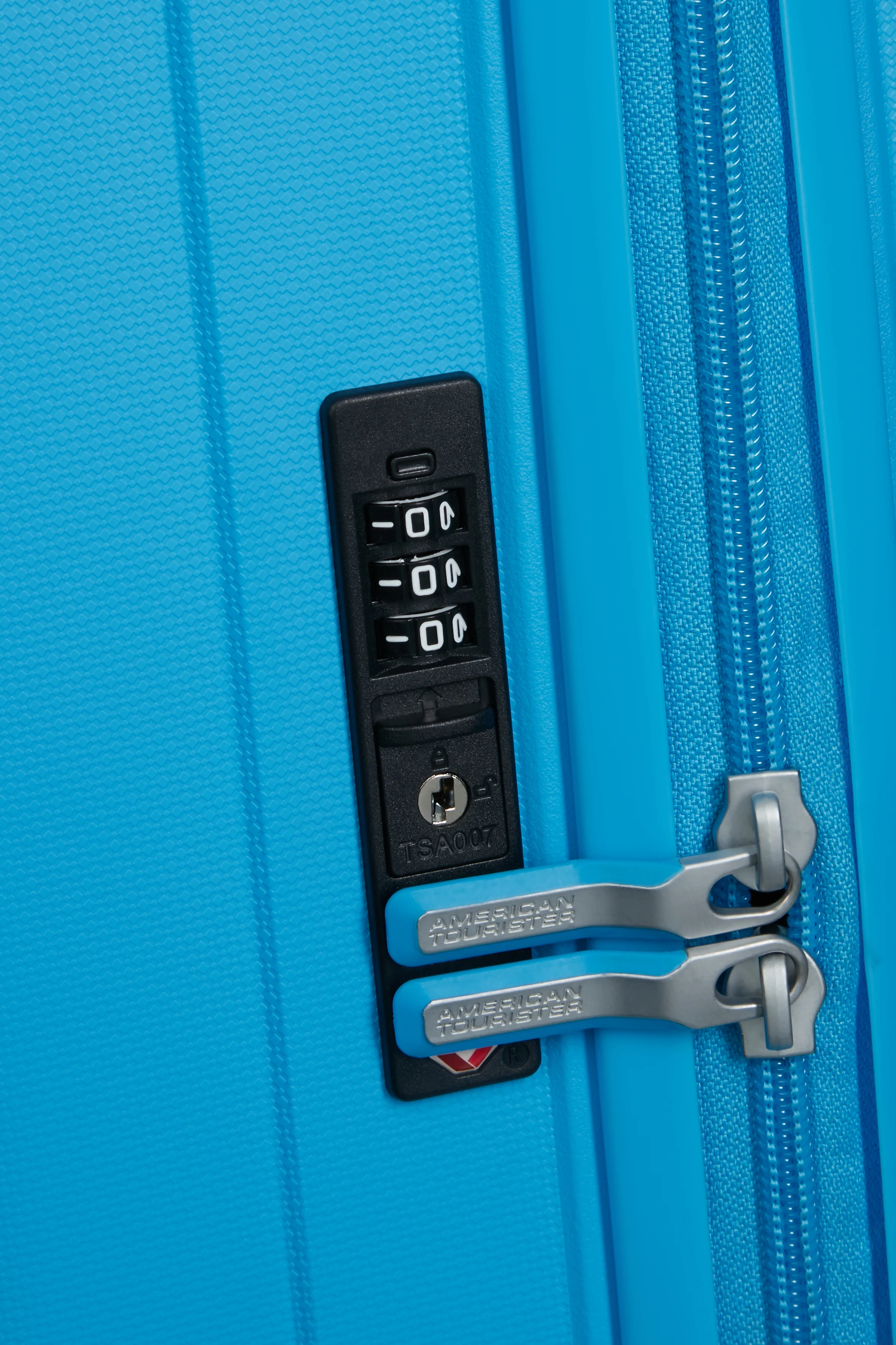 AMERICAN TOURISTER Maleta Mediana REJOY 68cm - Image 48