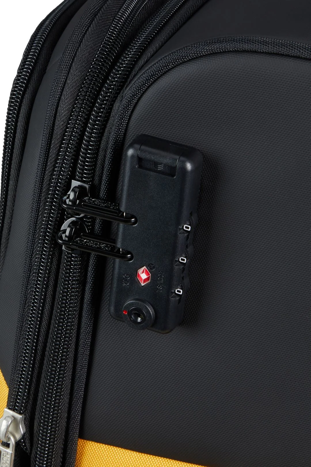 AMERICAN TOURISTER MALETA GRANDE DARING DASH 77CM - Image 31