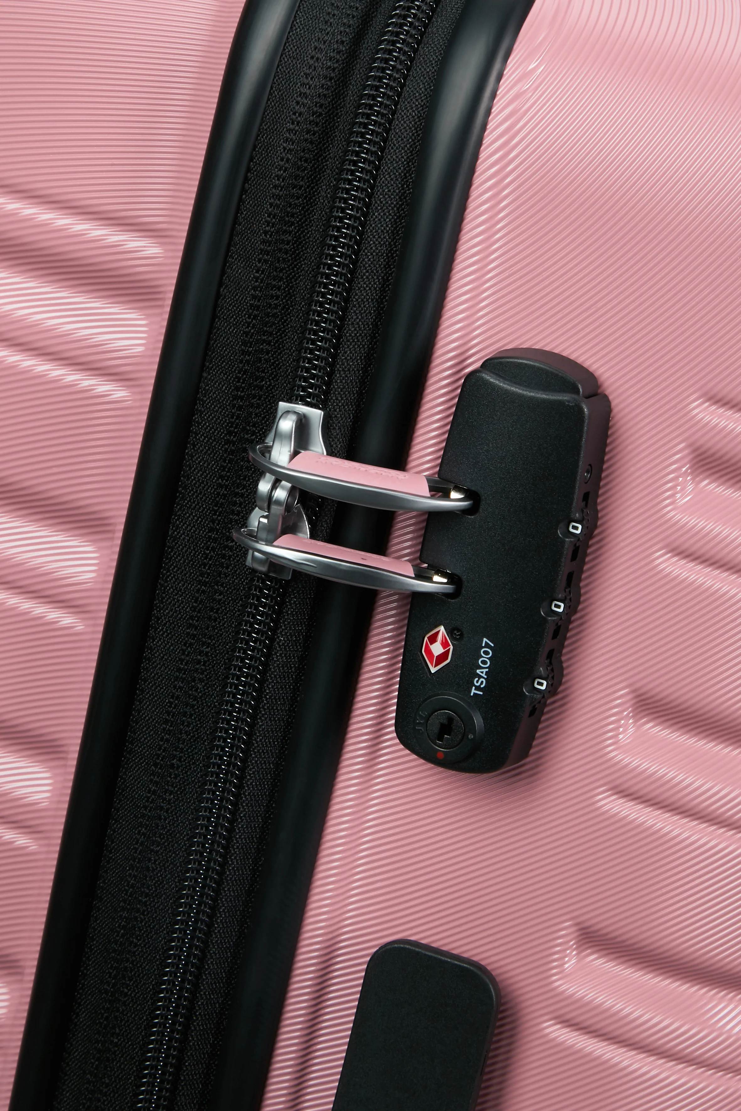 AMERICAN TOURISTER MALETA GRANDE EXTENSIBLE FLASHLINE 78CM - Image 56