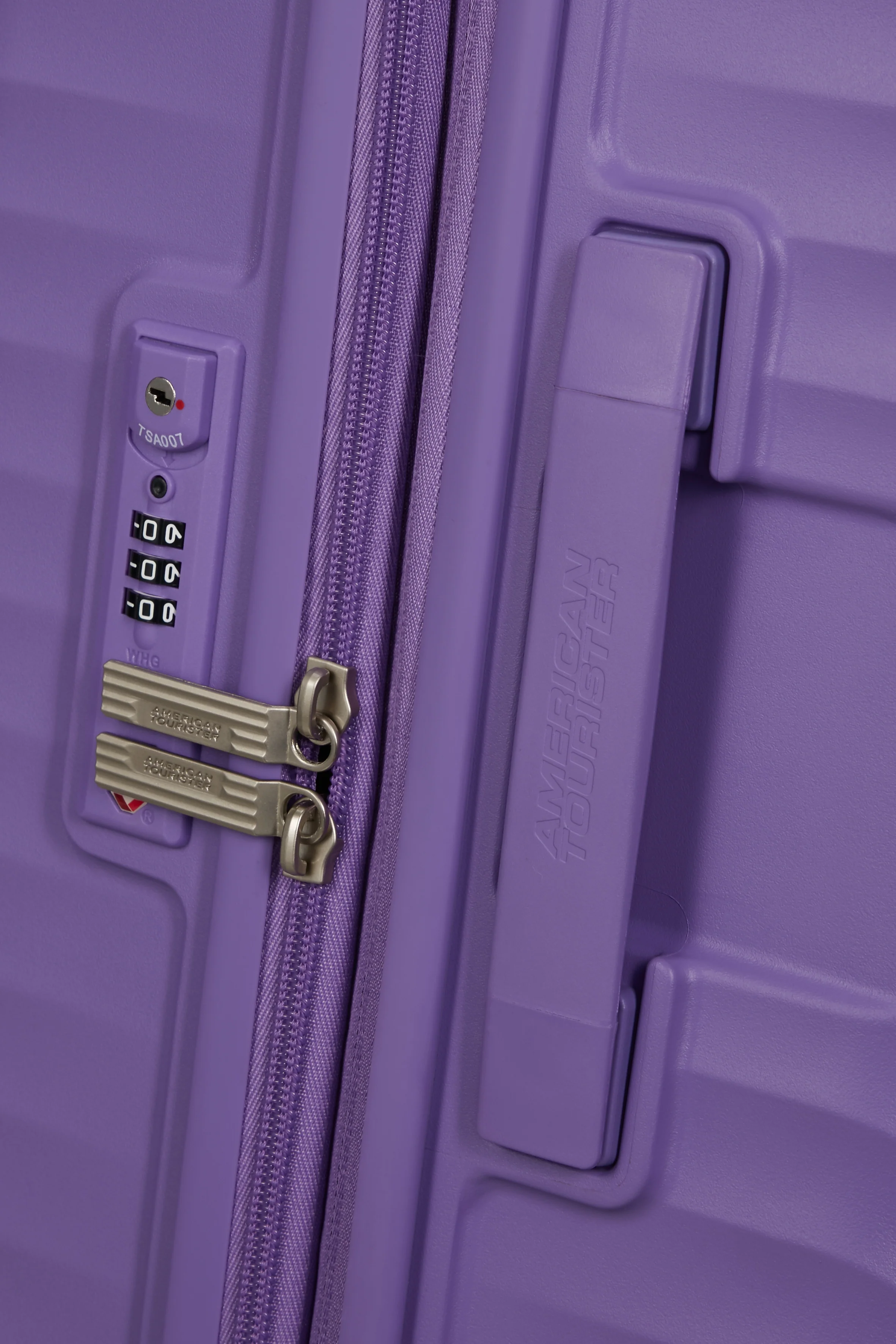 AMERICAN TOURISTER maleta mediana 68cm extensible DIABLAST - Image 45