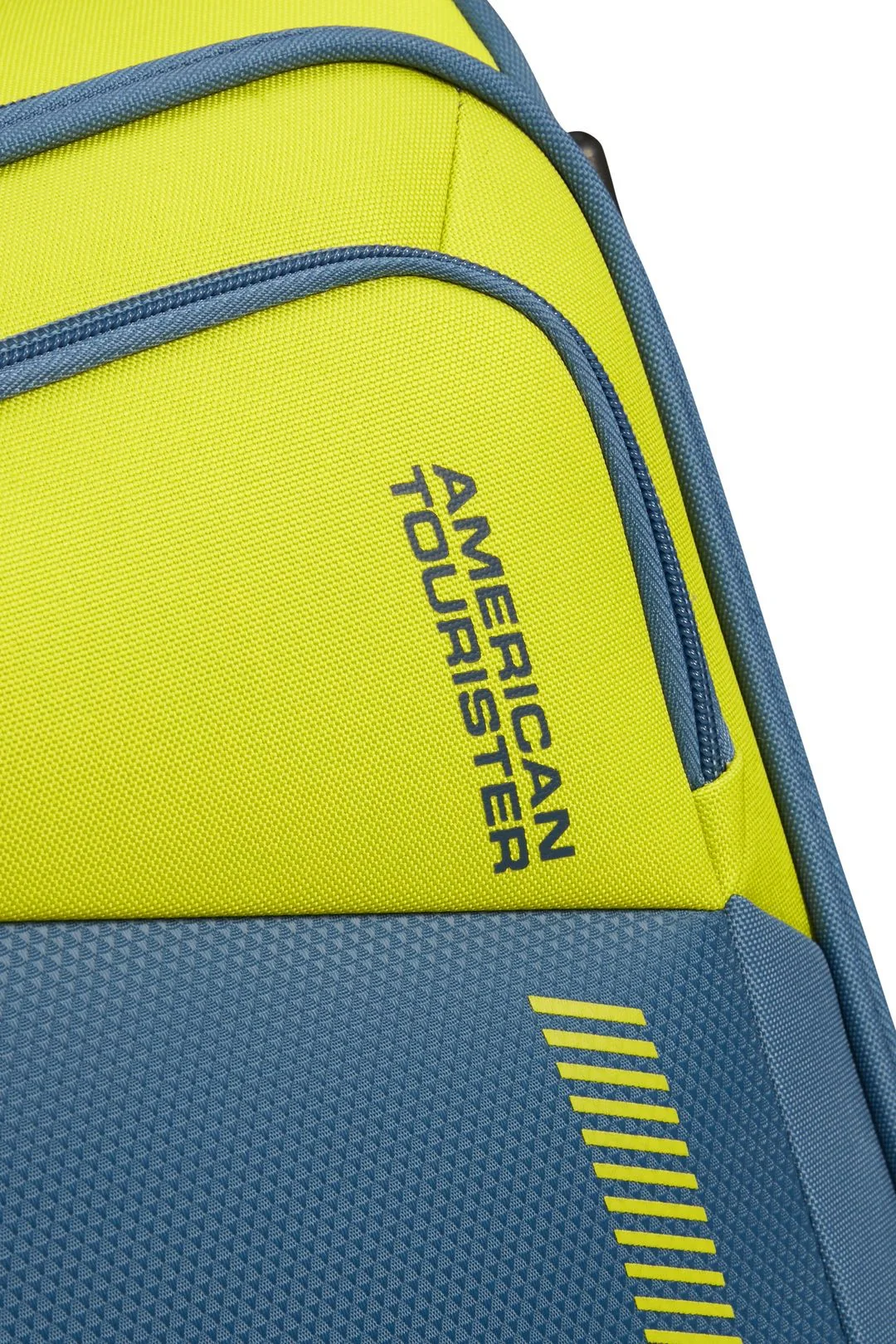 AMERICAN TOURISTER MALETA MEDIANA DARING DASH 66CM - Image 33