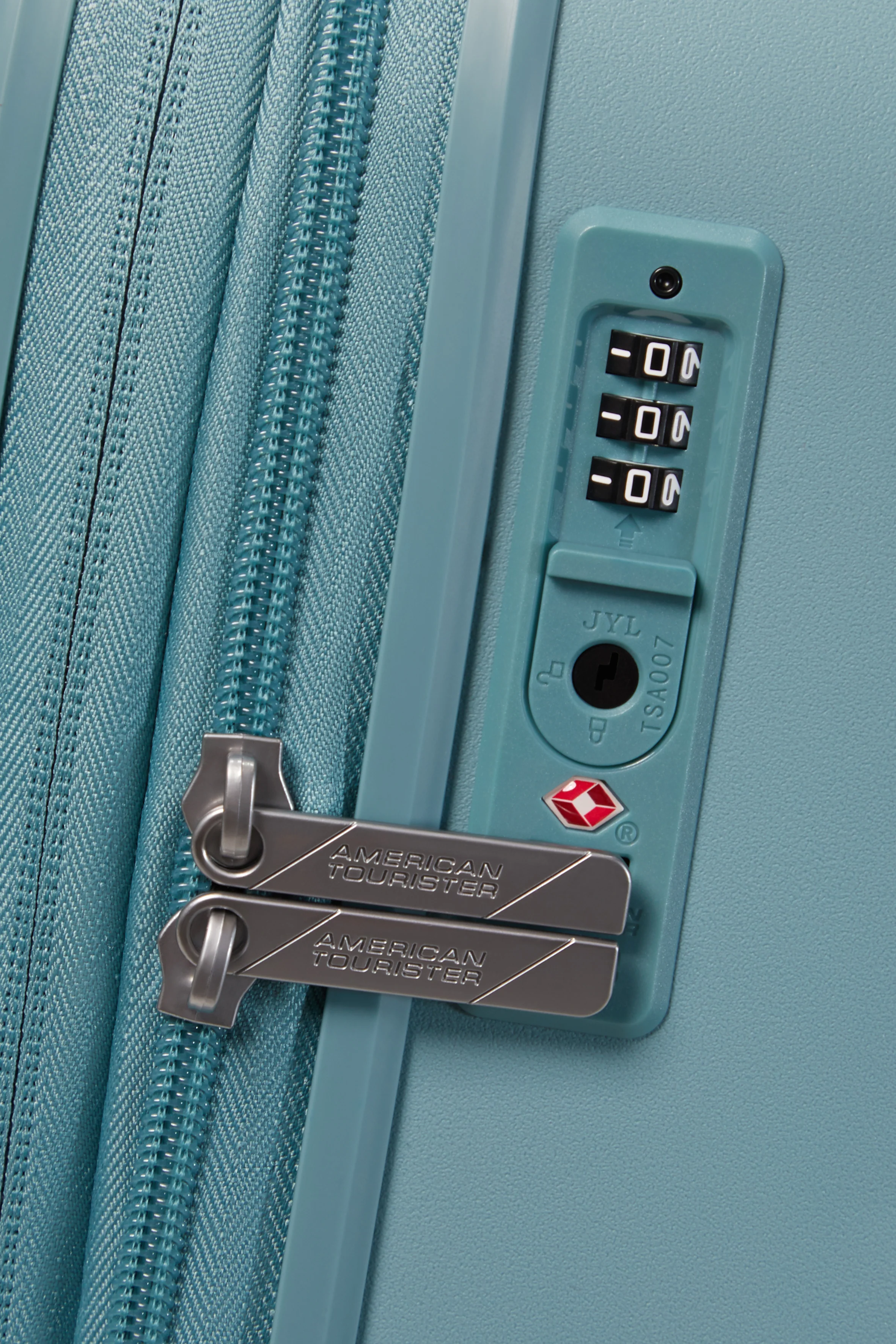 AMERICAN TOURISTER maleta mediana expansible 67cm NEOVIBE - Image 32