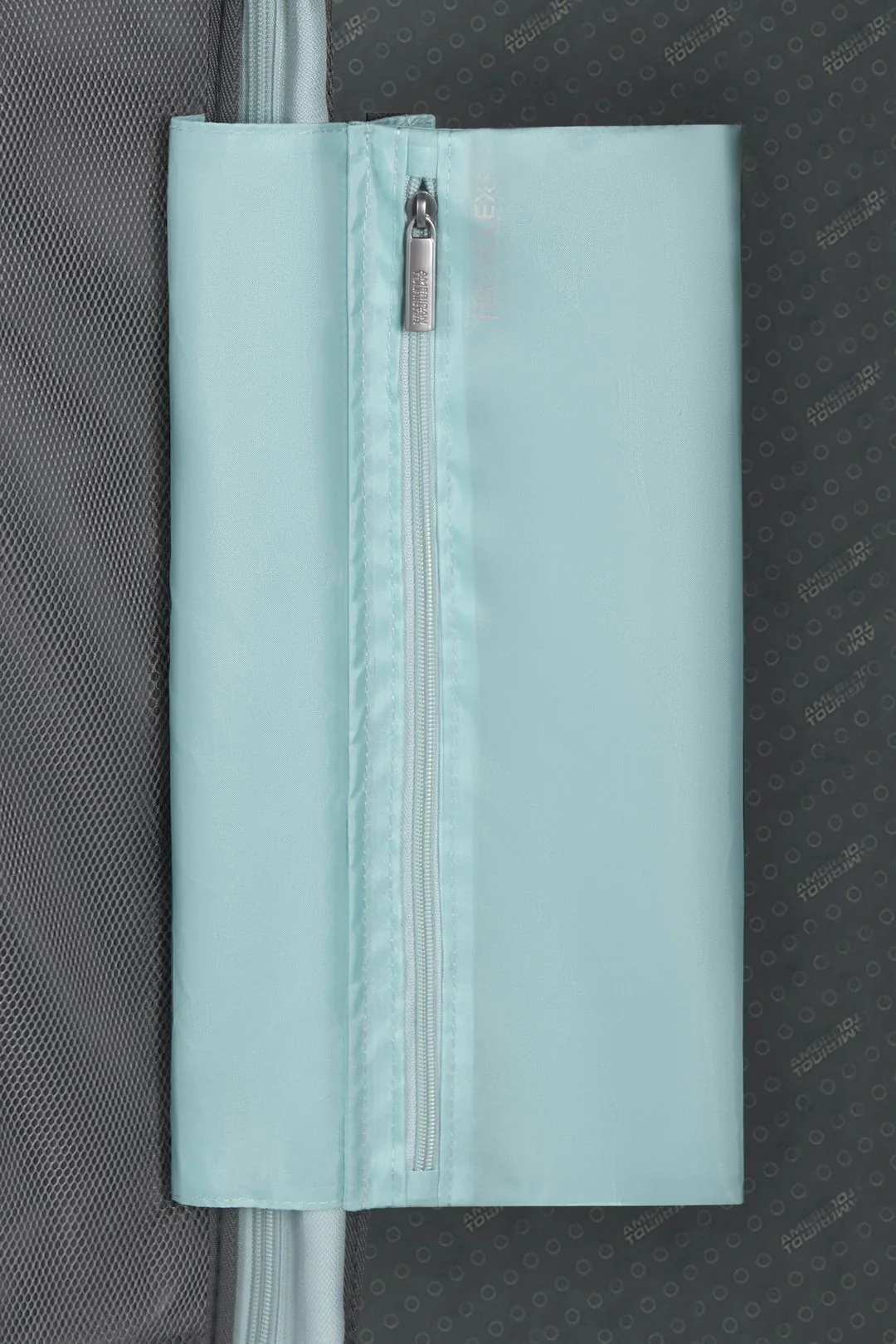 AMERICAN TOURISTER MALETA MEDIANA EXTENSIBLE STARVIBE 67cm - Image 143