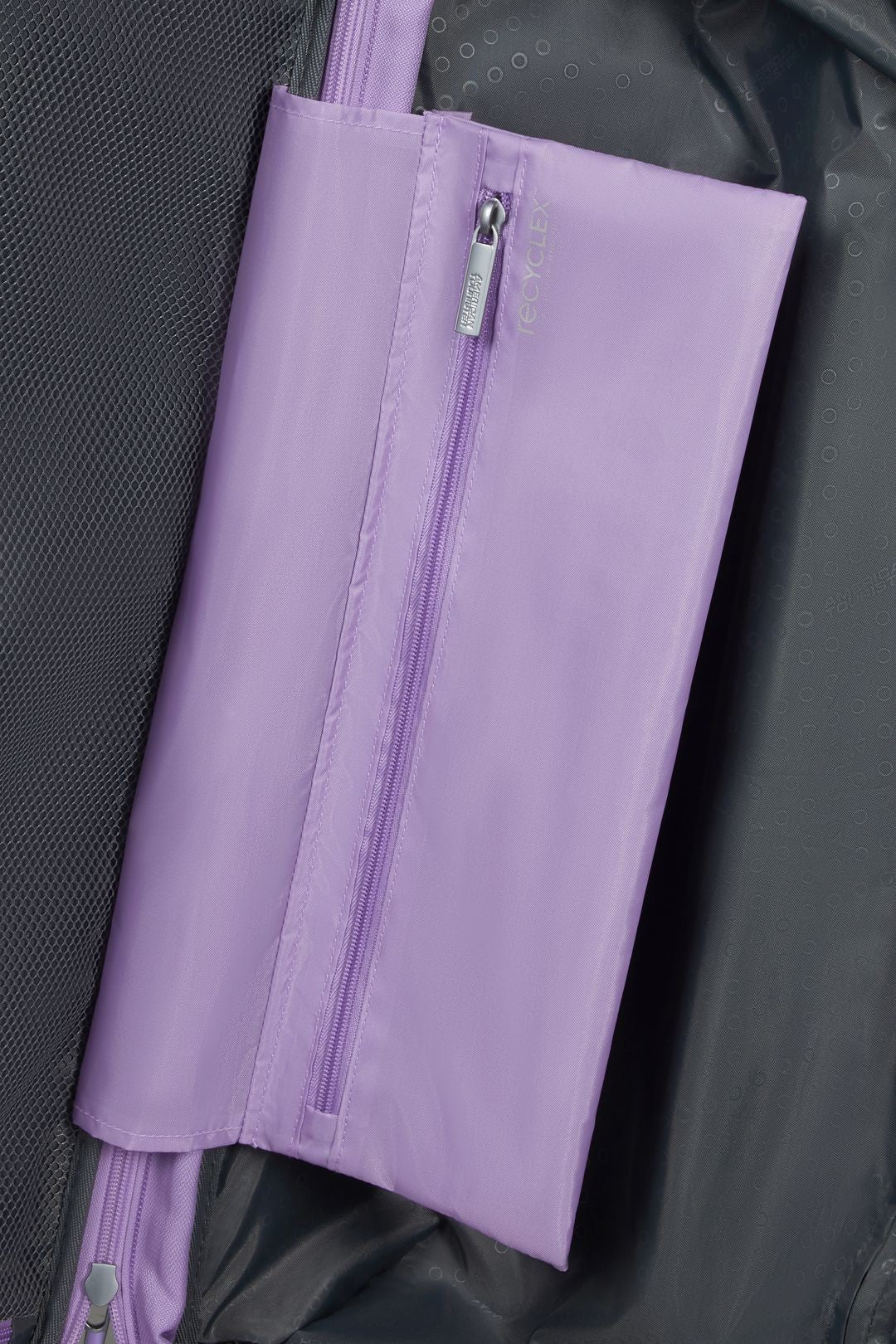 AMERICAN TOURISTER MALETA MEDIANA EXTENSIBLE STARVIBE 67cm - Image 44