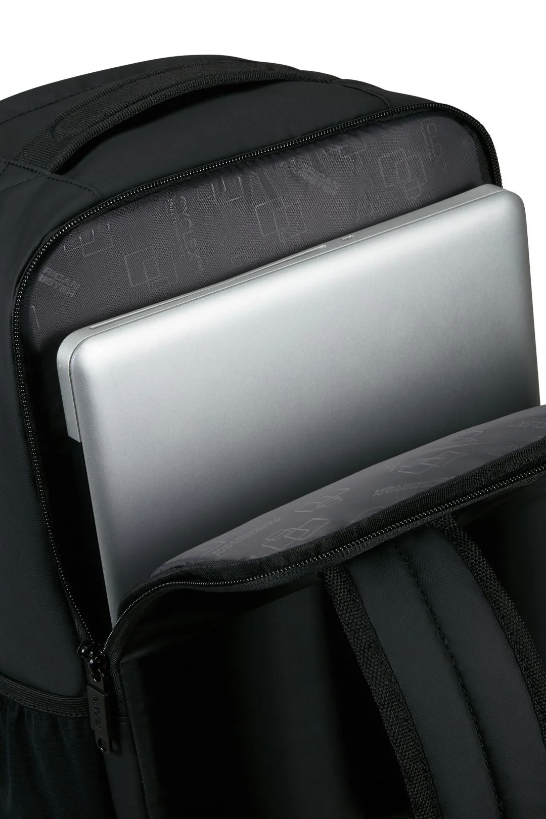 AMERICAN TOURISTER MOCHILA DE VIAJE 14” URBAN TRACK LMTD - Image 4
