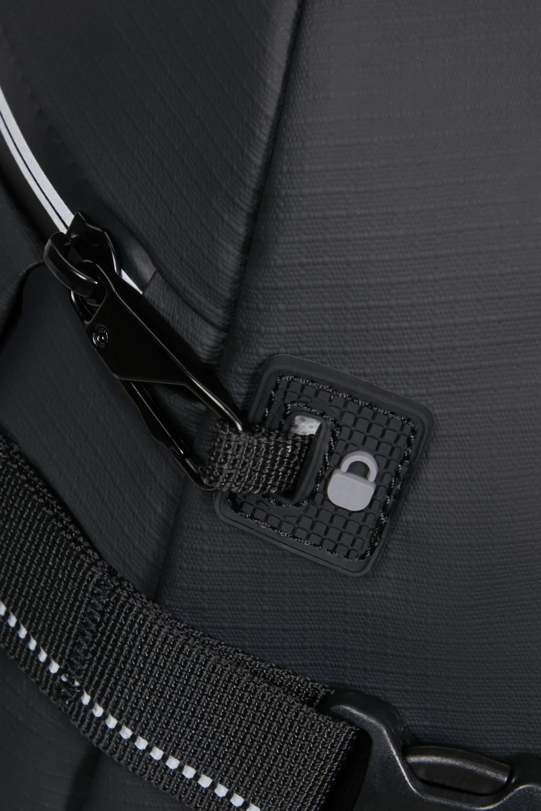 AMERICAN TOURISTER MOCHILA PORTATIL 15.6” UPVENTURE - Image 9