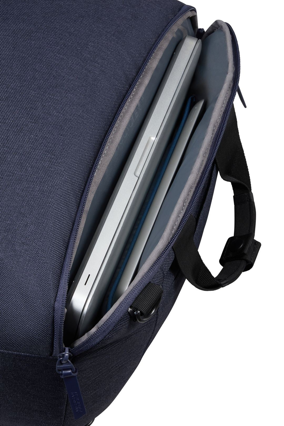 AMERICAN TOURISTER MOCHILA/BOLSA DE VIAJE STREETHERO 3-WAY 14" - Image 7