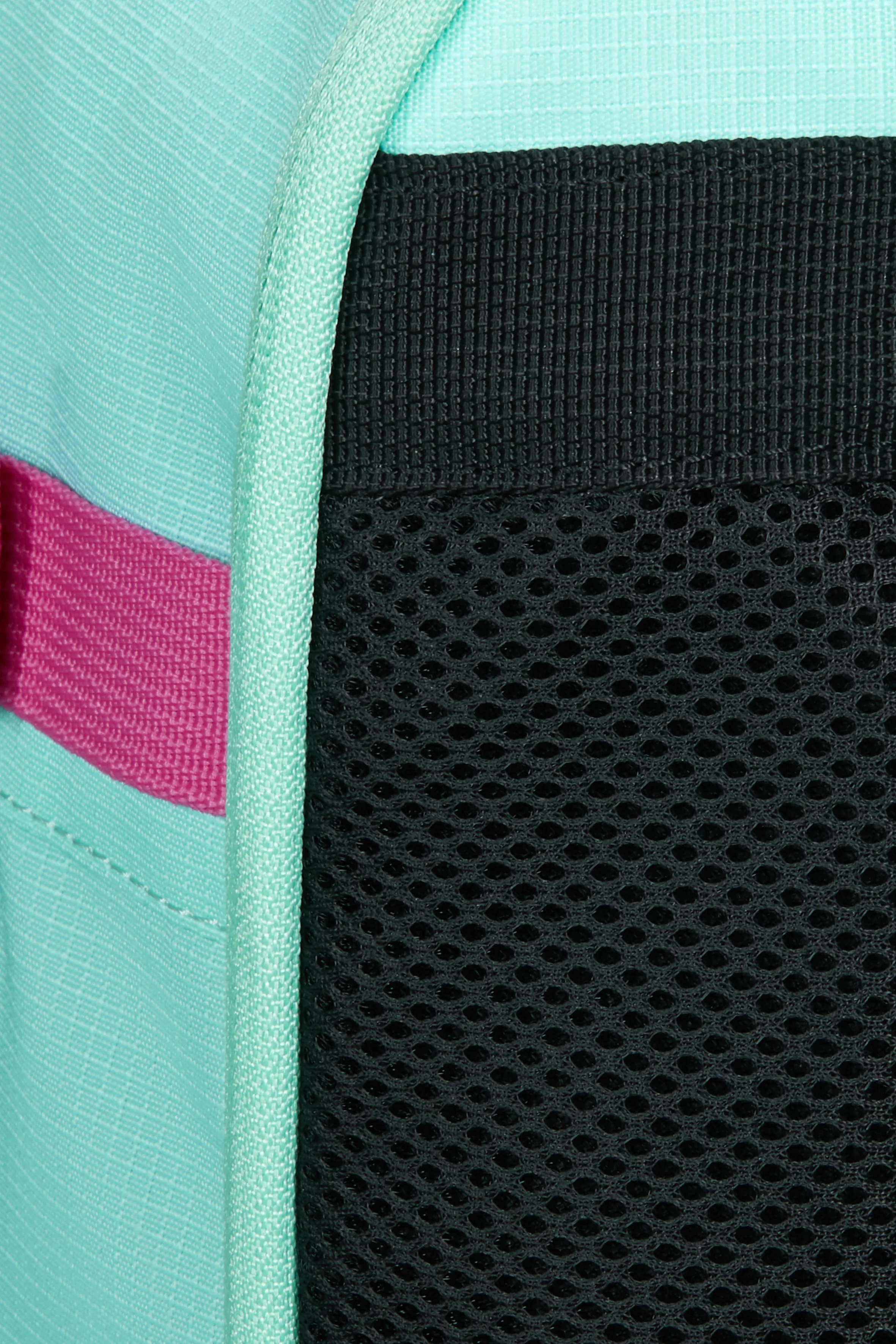 Pack maleta de cabina FASTFORWARD + mochila de viaje TAKE2CABIN MS de AMERICAN TOURISTER - Image 14