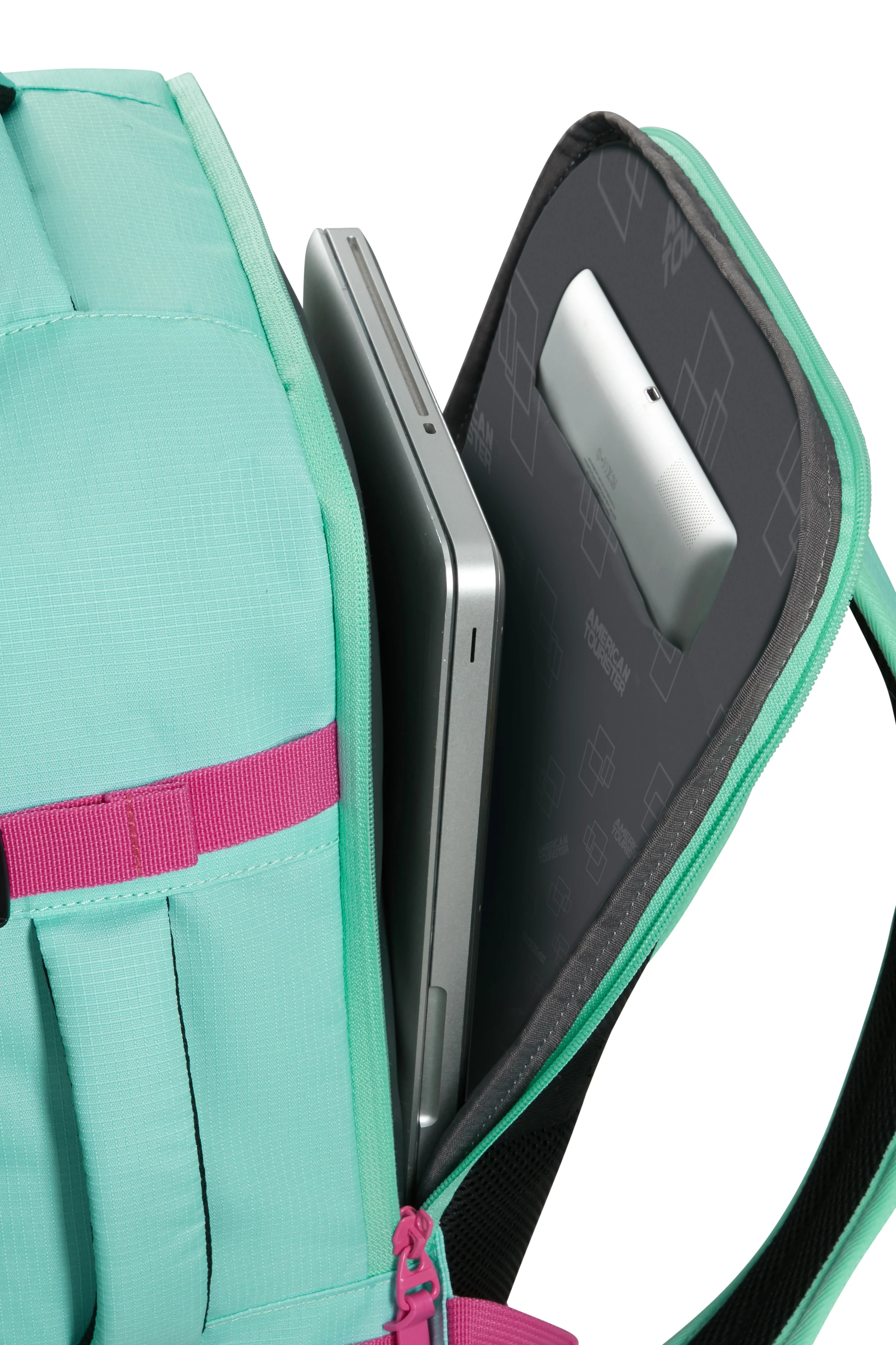 Pack maleta de cabina FASTFORWARD + mochila de viaje TAKE2CABIN MS de AMERICAN TOURISTER - Image 15