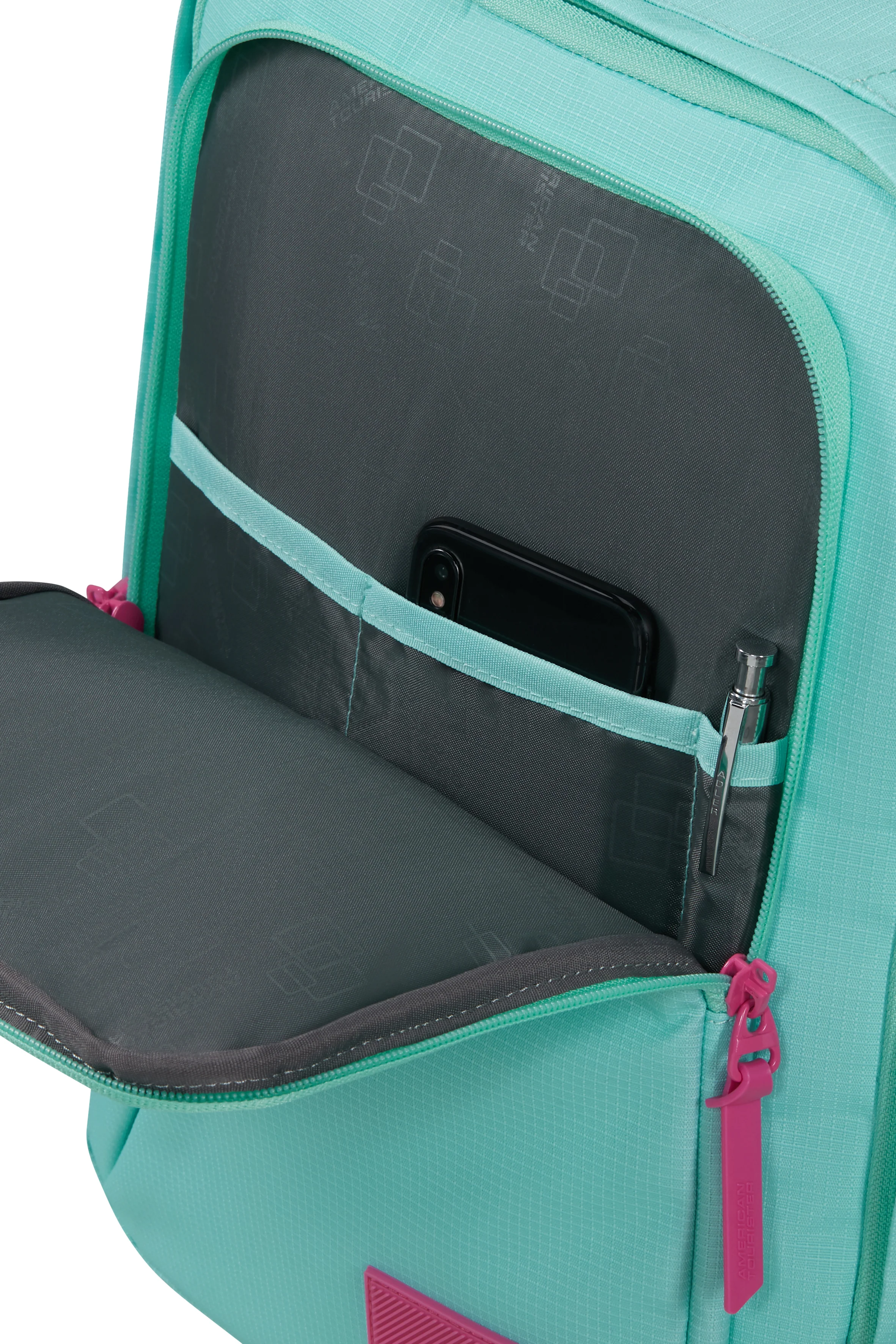 Pack maleta de cabina FASTFORWARD + mochila de viaje TAKE2CABIN MS de AMERICAN TOURISTER - Image 16