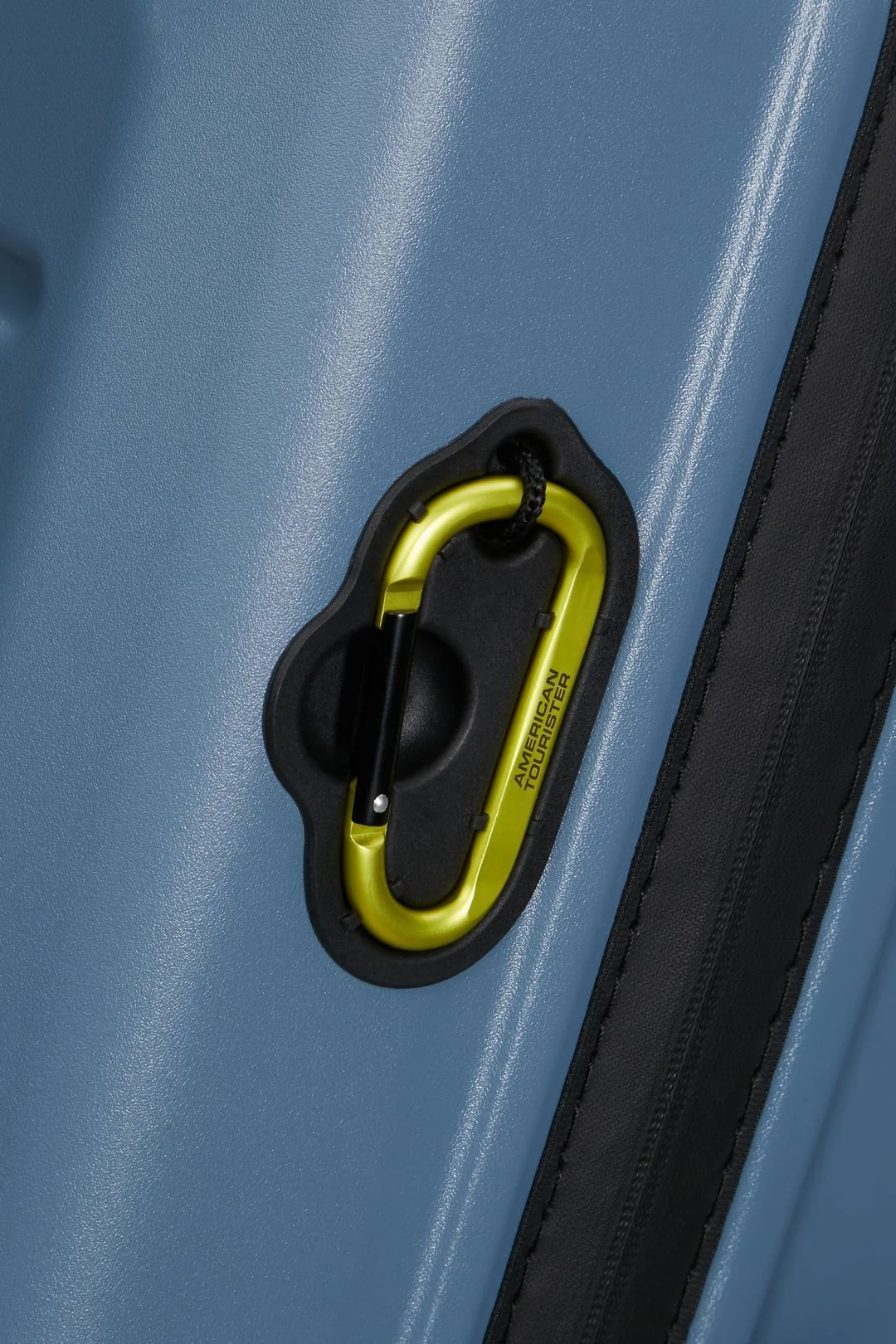 AMERICAN TOURISTER TRUNK TRAILON 80CM - Image 5