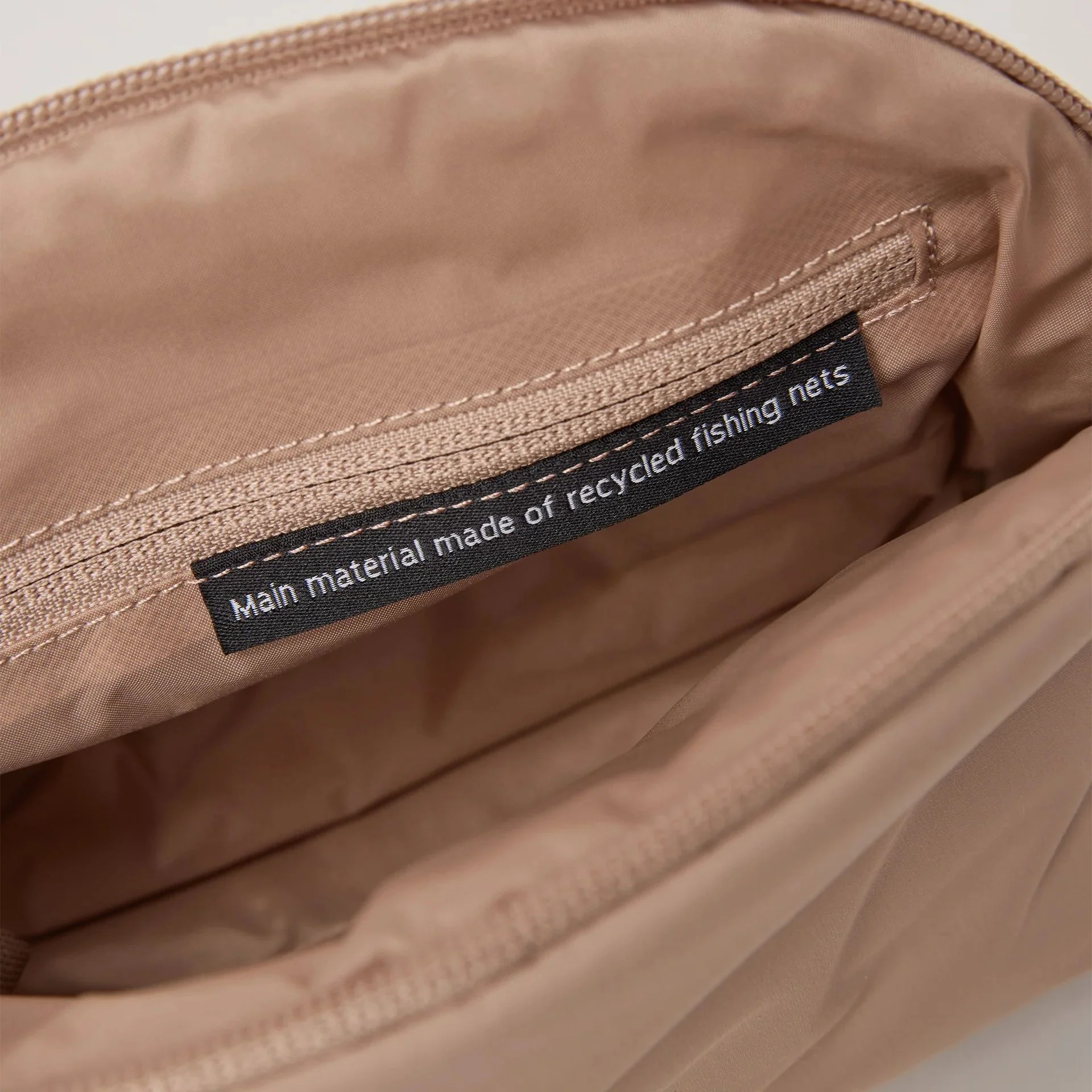 GOT BAG CLOUD POCKET BAG MONOCHROME - Image 13