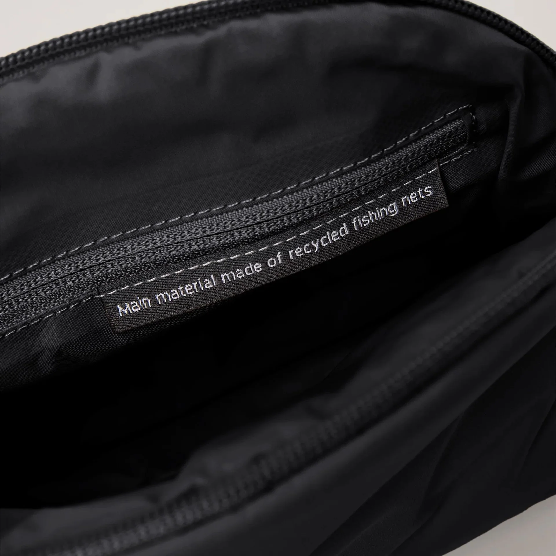 GOT BAG CLOUD POCKET BAG MONOCHROME - Image 5