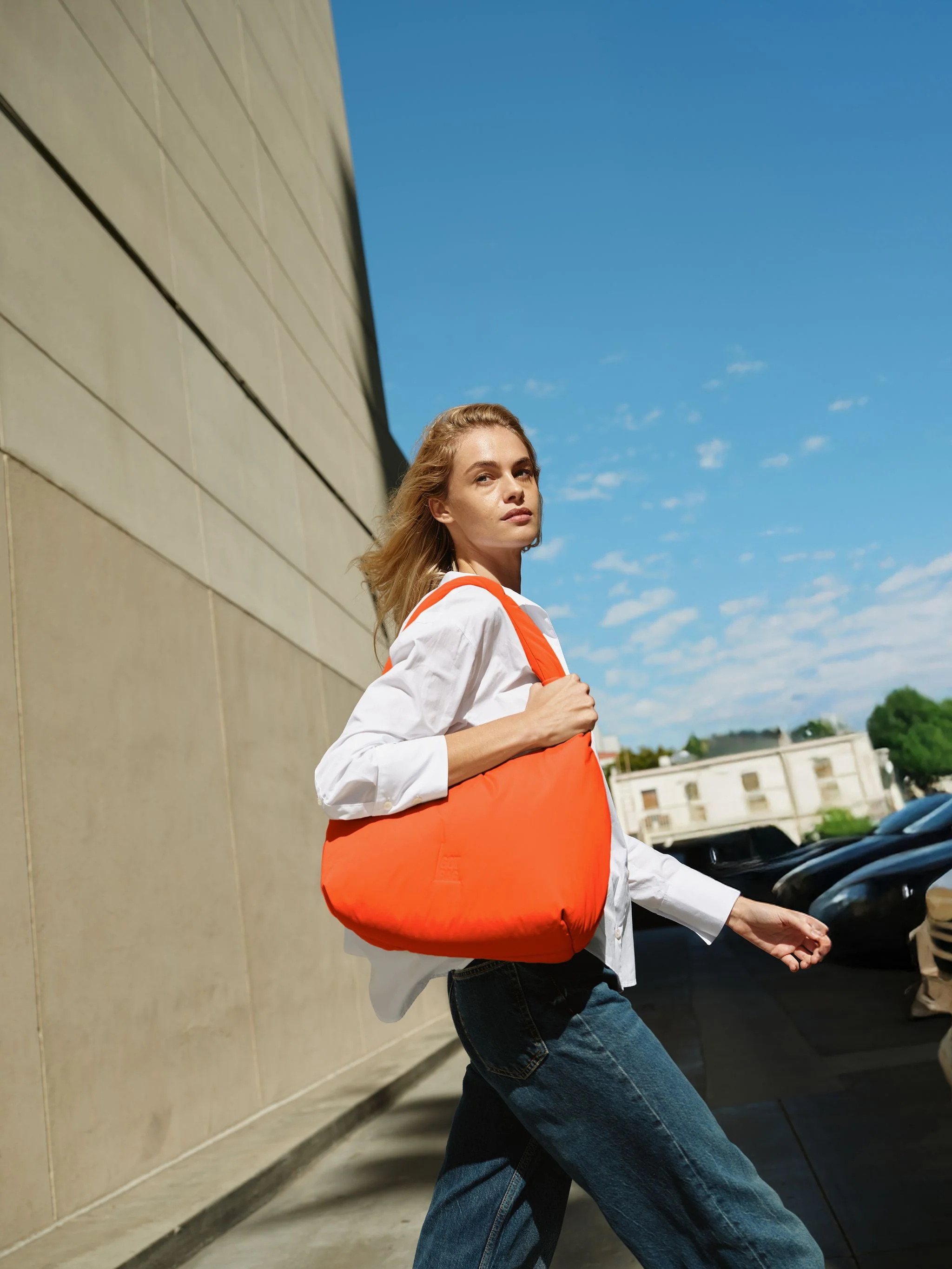 GOT BAG CLOUD SHOULDER BAG MONOCHROME - Image 14