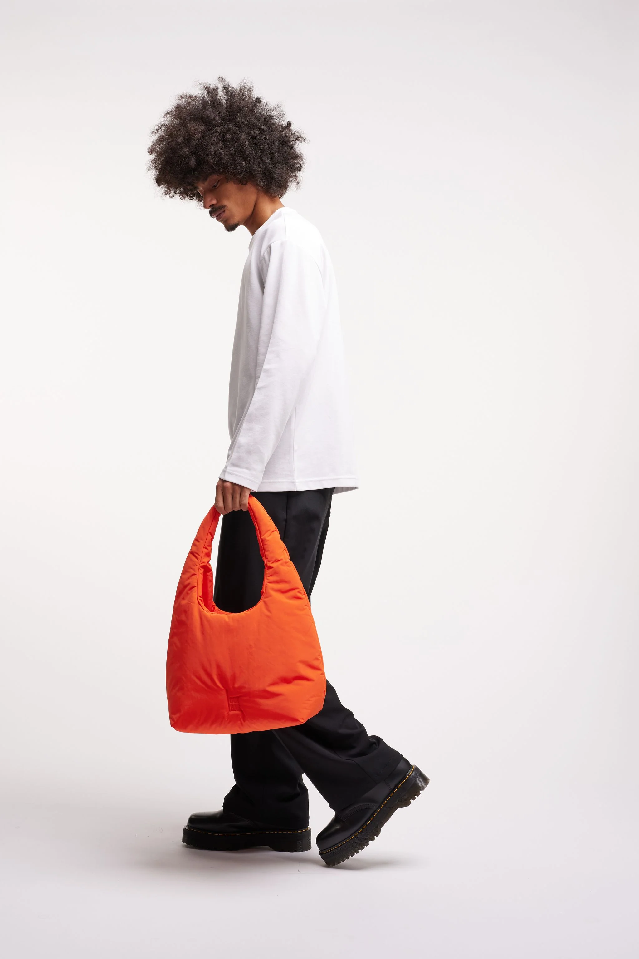 GOT BAG CLOUD SHOULDER BAG MONOCHROME - Image 18