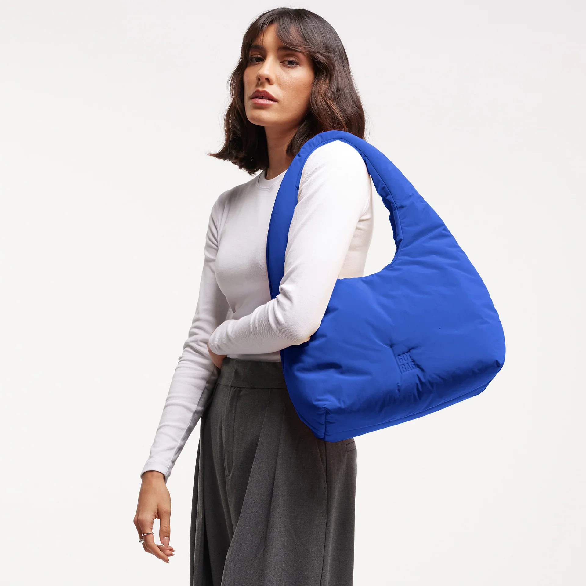GOT BAG CLOUD SHOULDER BAG MONOCHROME - Image 25