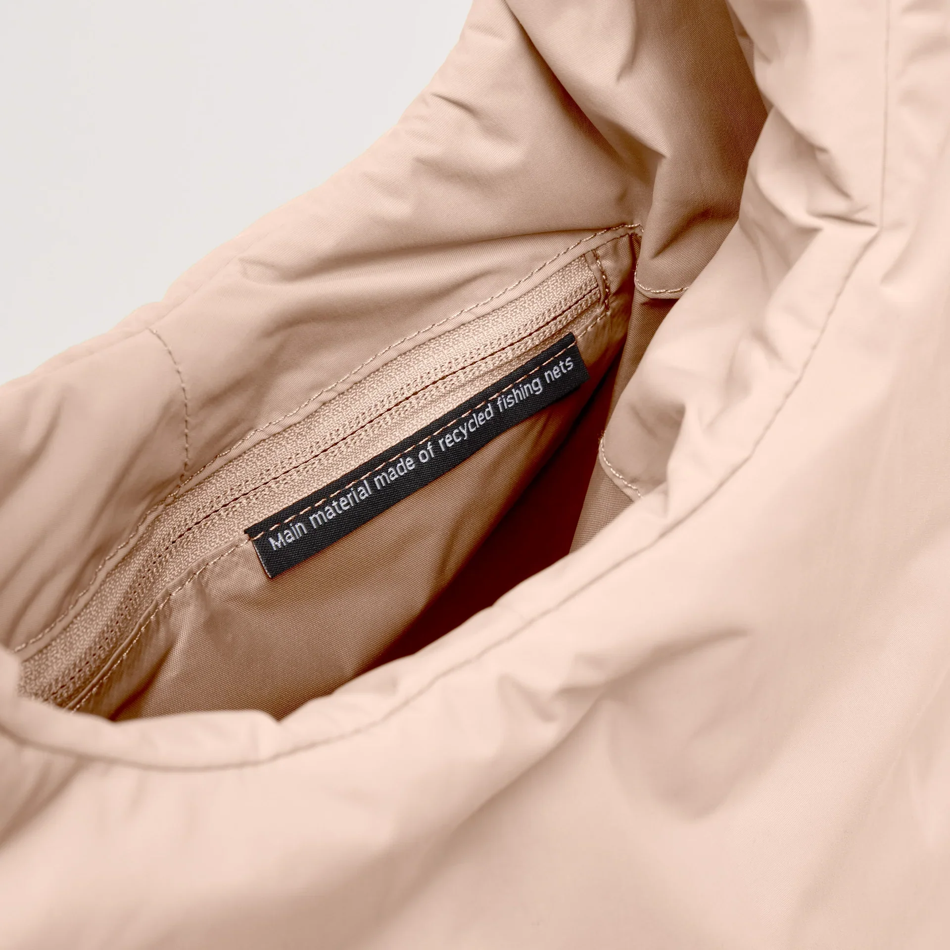 GOT BAG CLOUD SHOULDER BAG MONOCHROME - Image 36