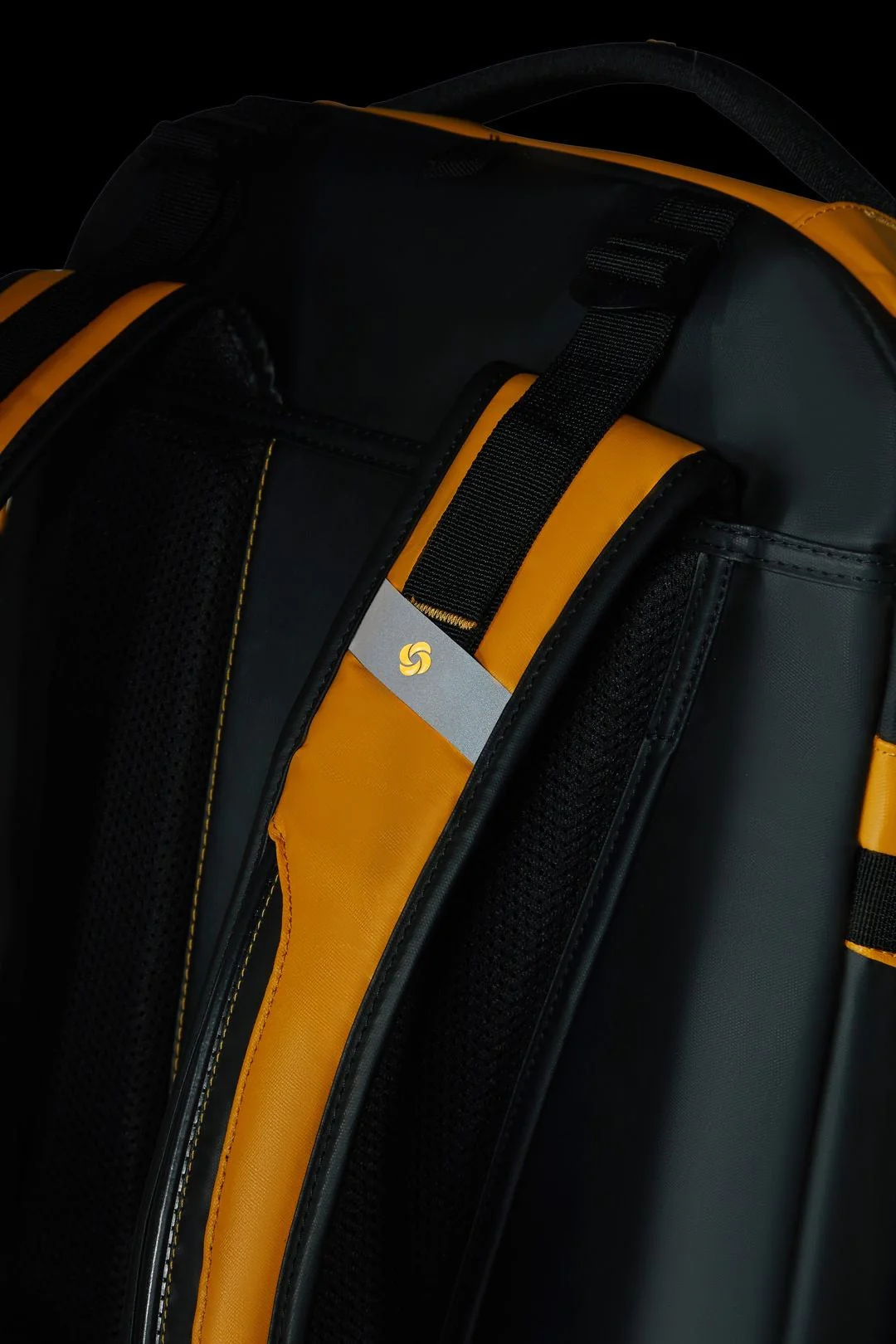 Equipaje sin Ruedas ECODIVER M 55L - Image 47