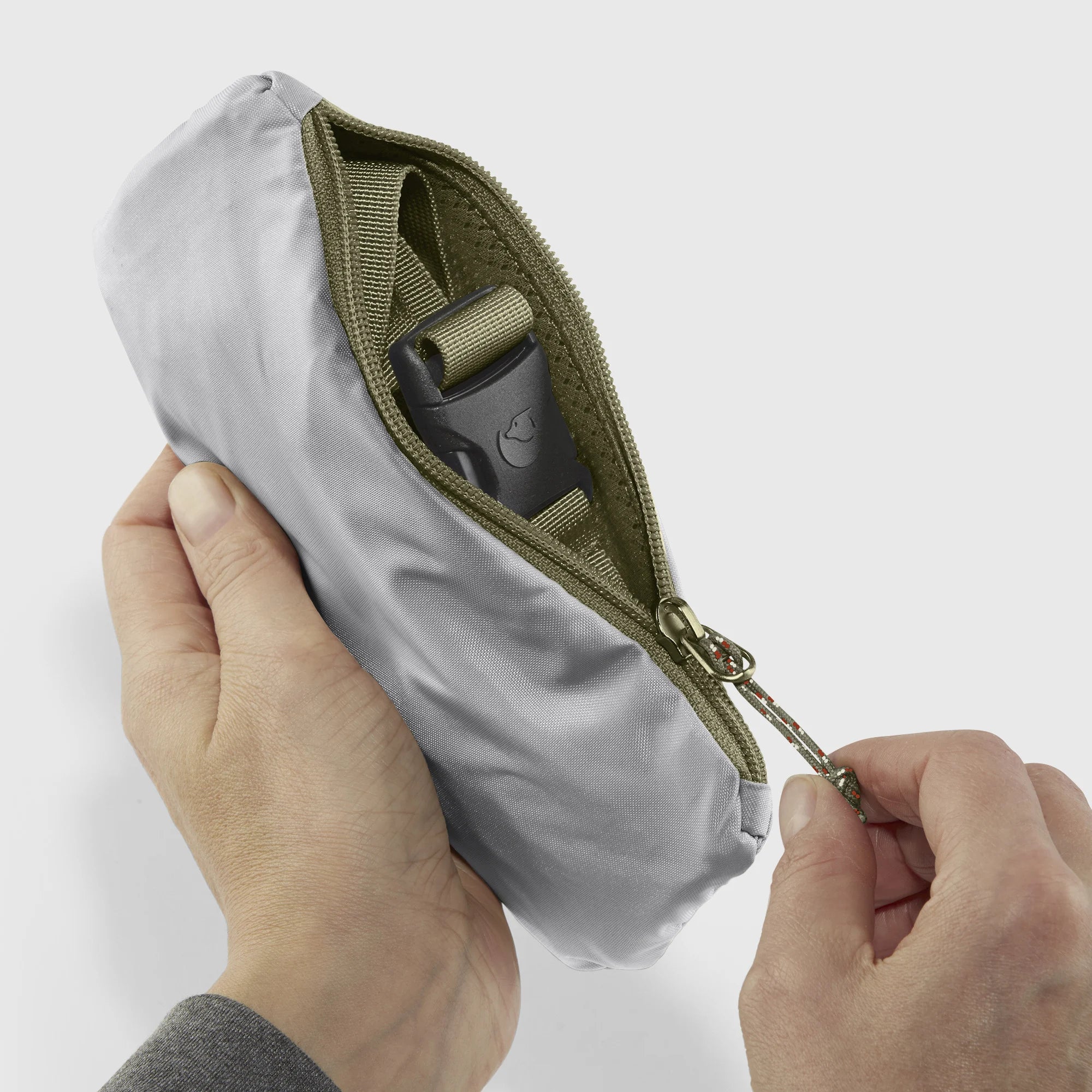 FJALLRAVEN BANDOLERA HIGH COAST HIP PACK - Image 17