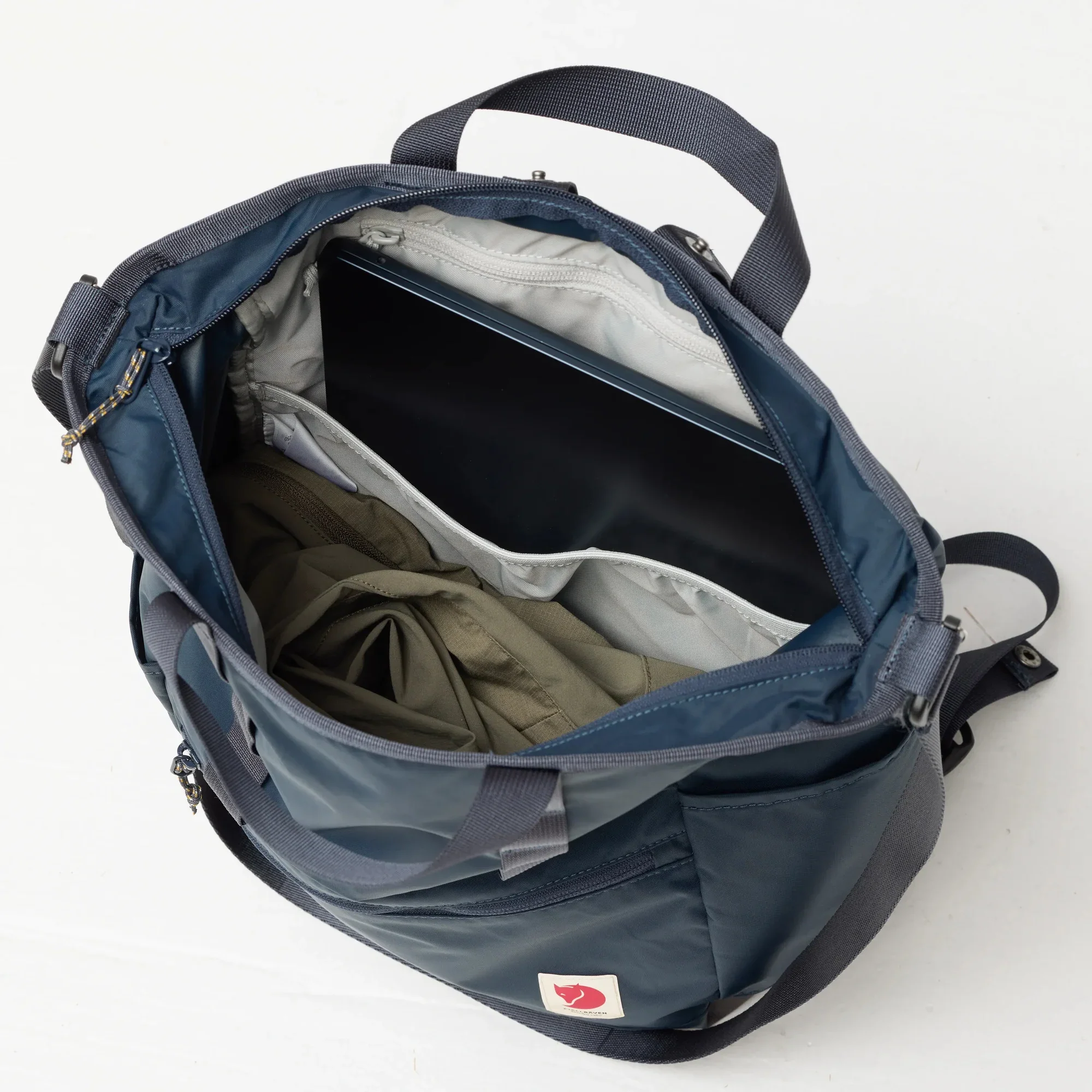 FJALLRAVEN BOLSO HIGH COAST TOTEPACK - Image 43