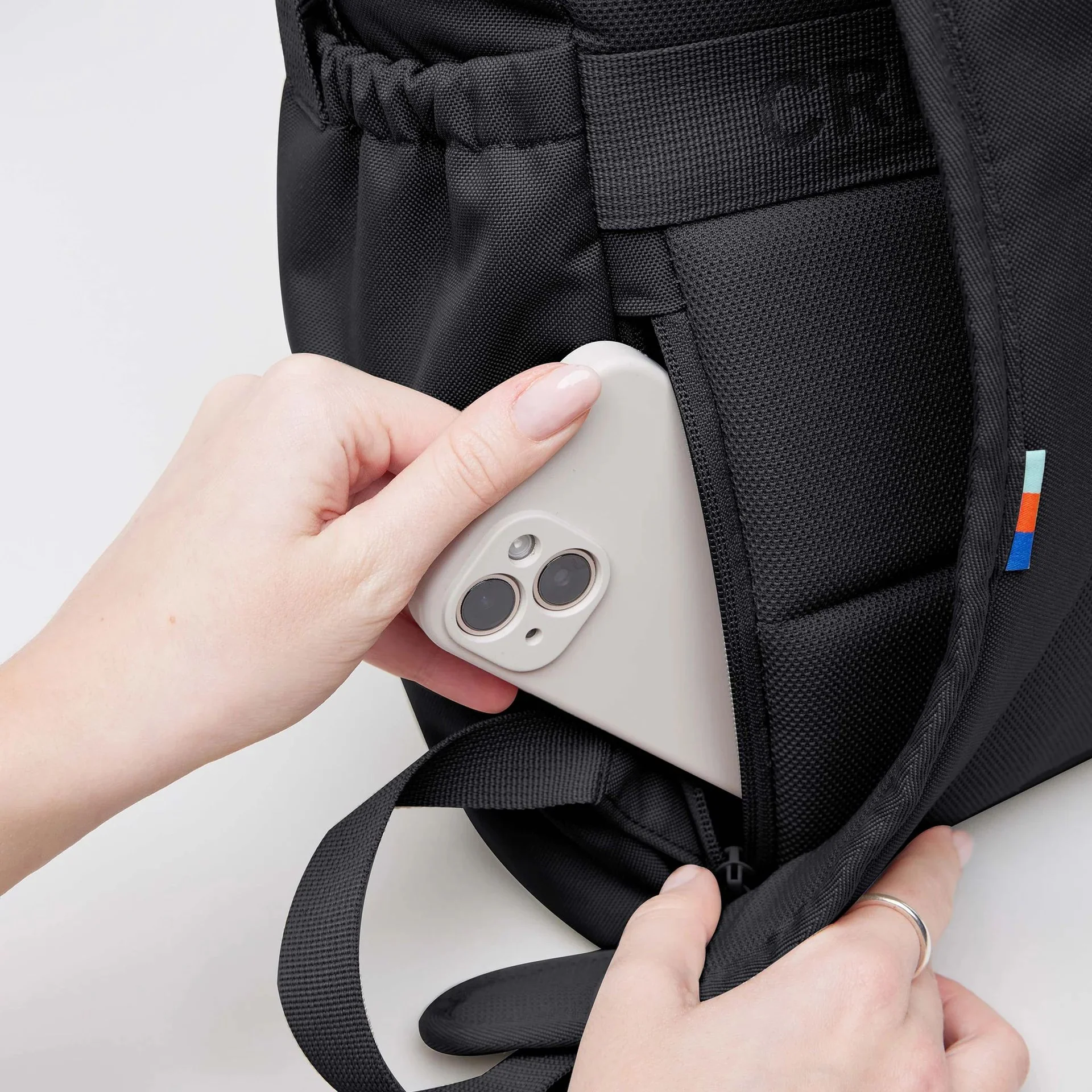 GOT BAG MOCHILA FLAP PACK - Image 22
