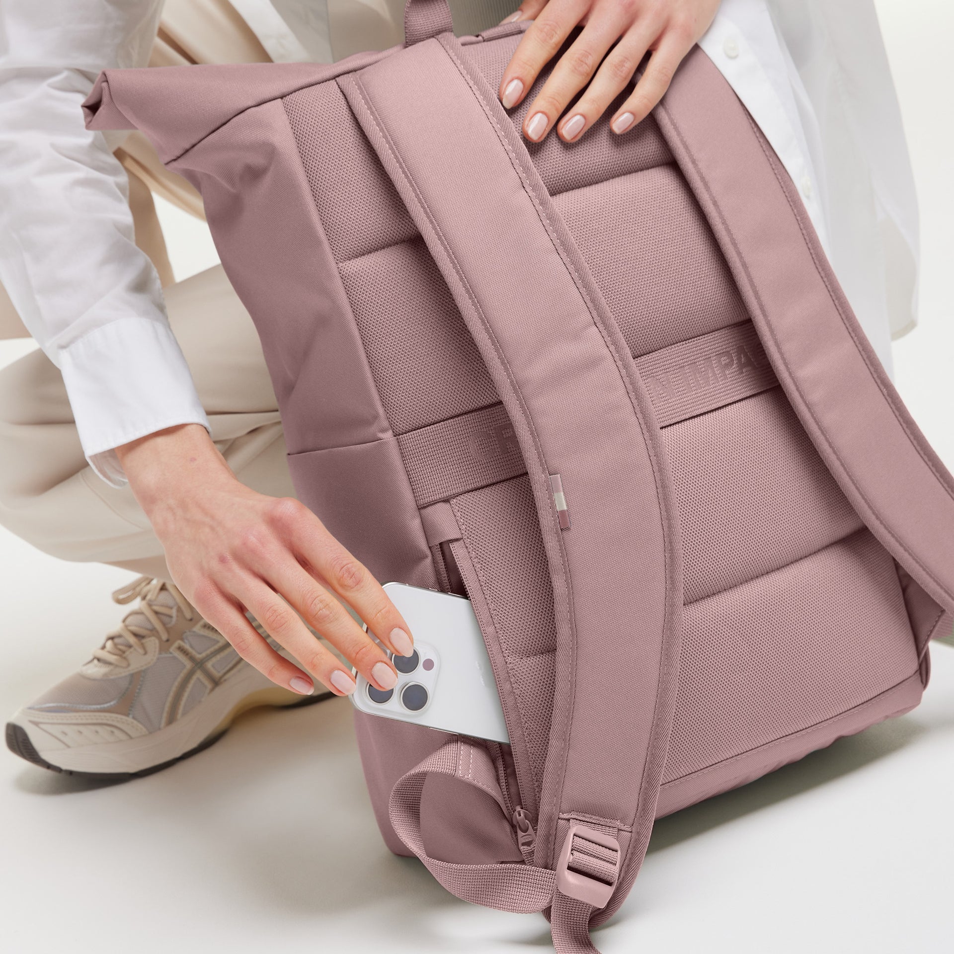 GOT BAG MOCHILA ROLLTOP EASY MONOCHROME - Image 35