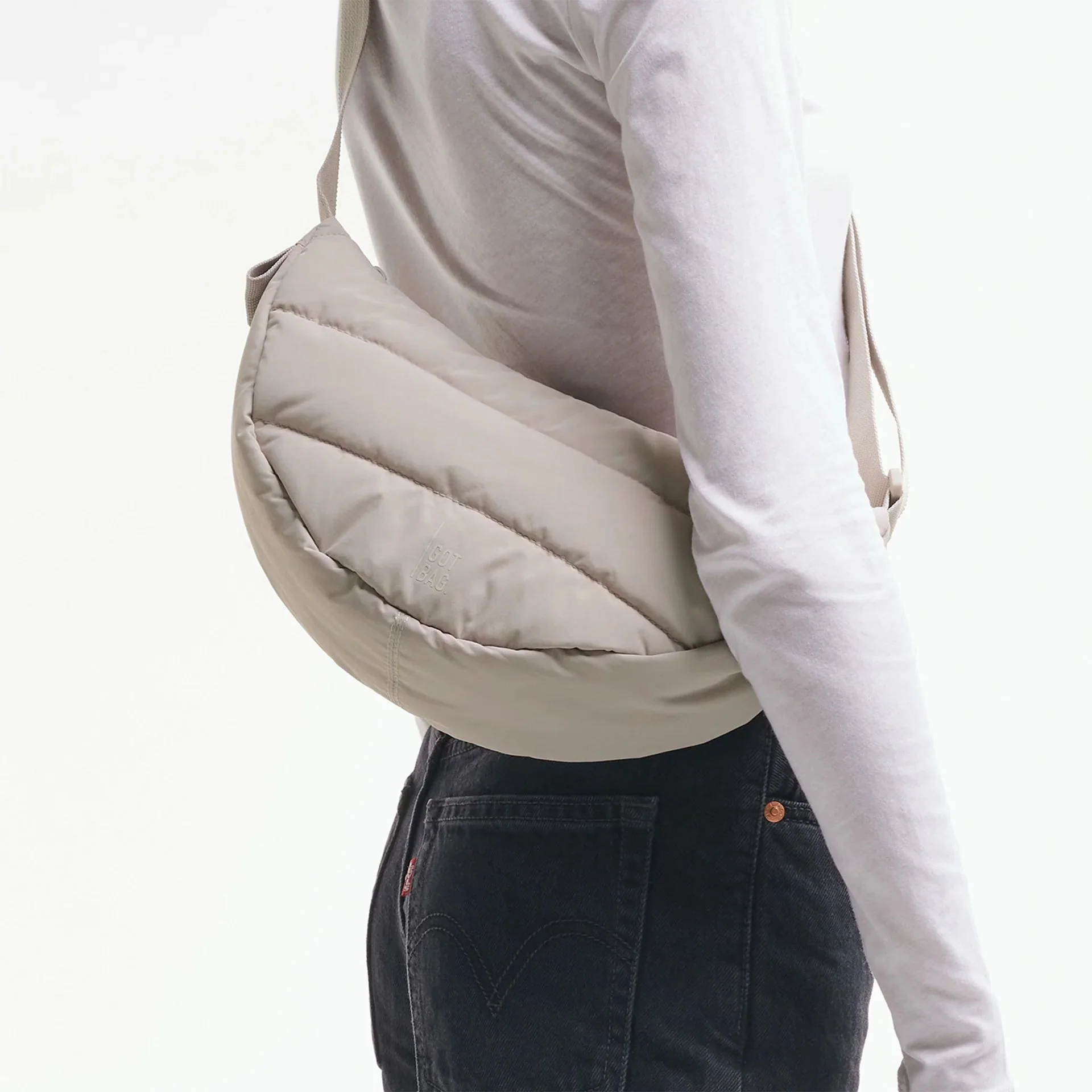 GOT BAG PUFFER MOON BAG SMALL MONOCHROME - Image 9