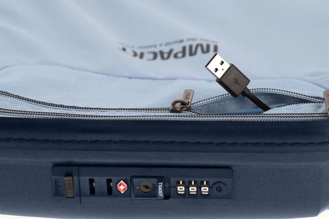 IP1 IMPACKT MALETA DE CABINA CON USB PORT 55CM - Image 120