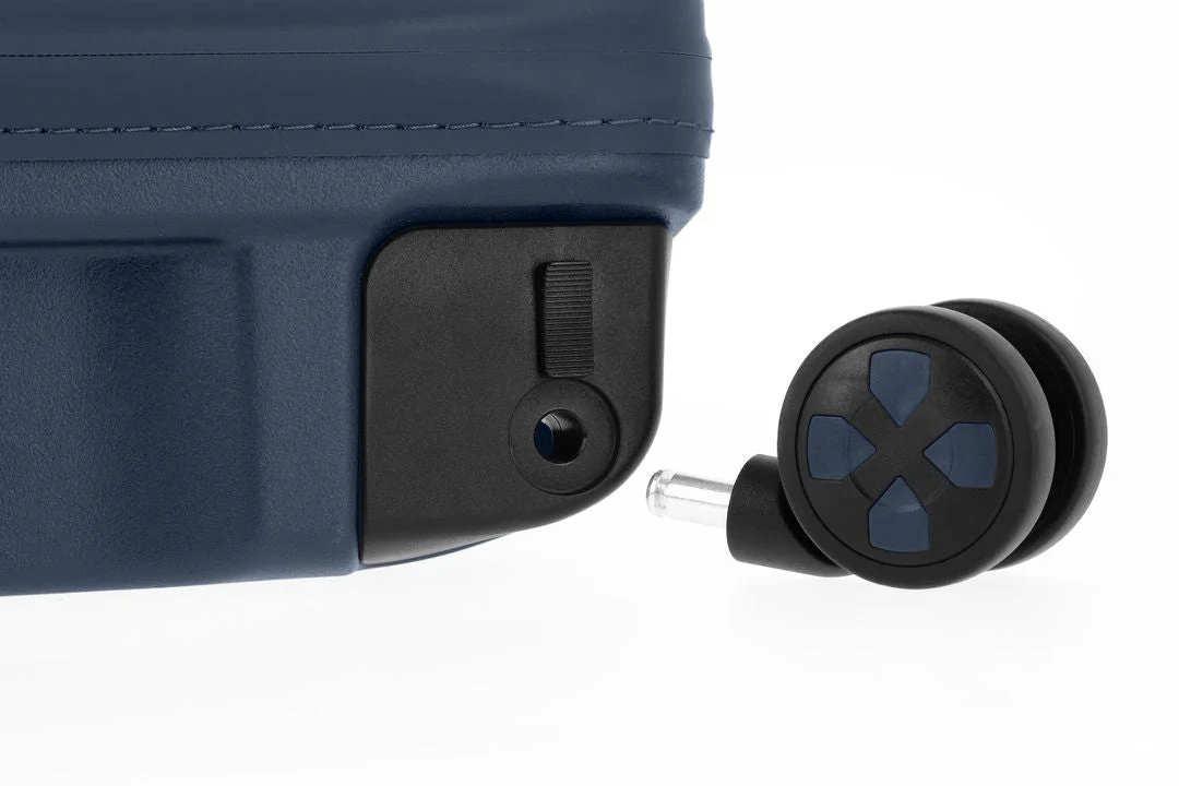 IP1 IMPACKT MALETA DE CABINA CON USB PORT 55CM - Image 130