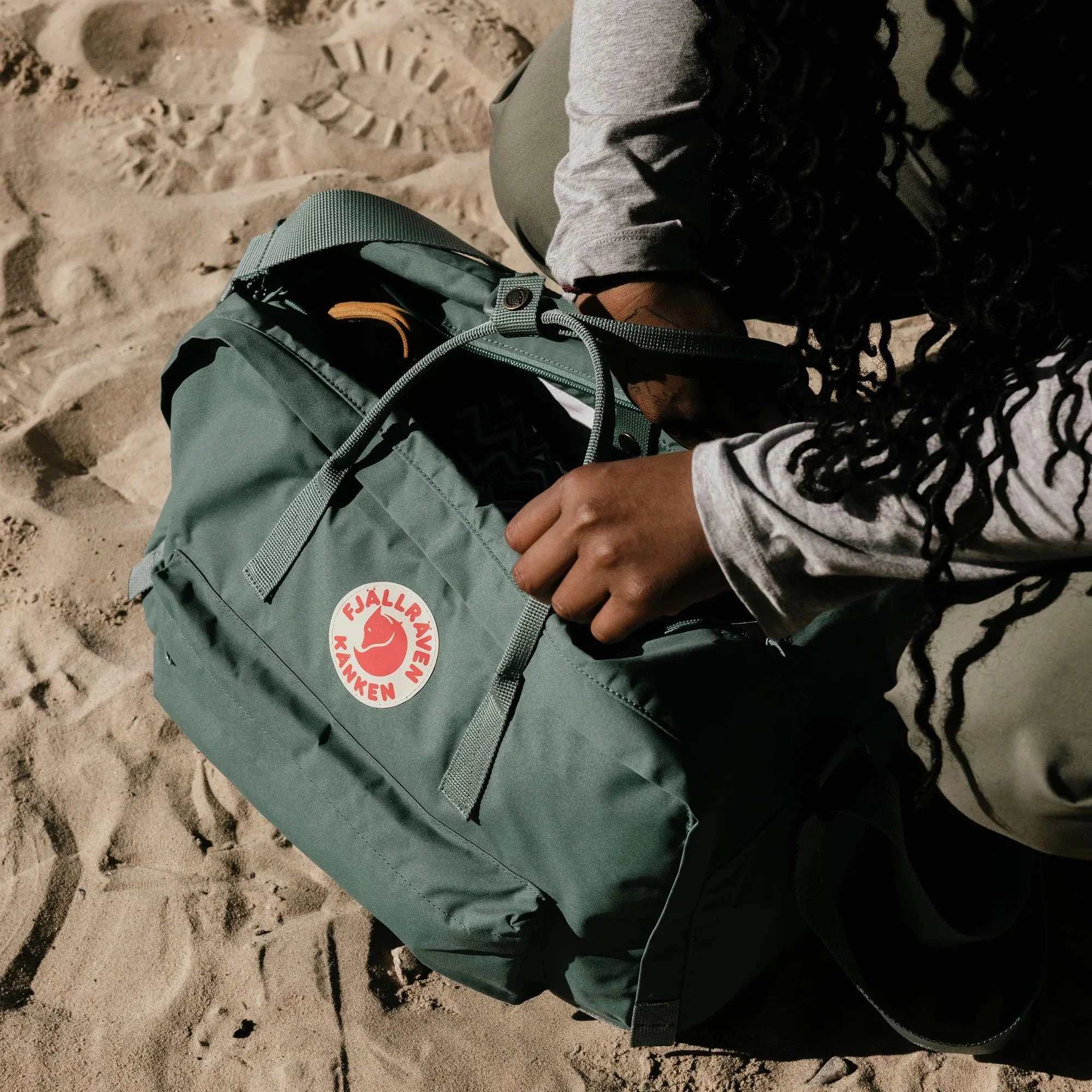 FJALLRAVEN KåNKEN WEEKENDER – BOLSA DE VIAJE/MOCHILA - Image 8