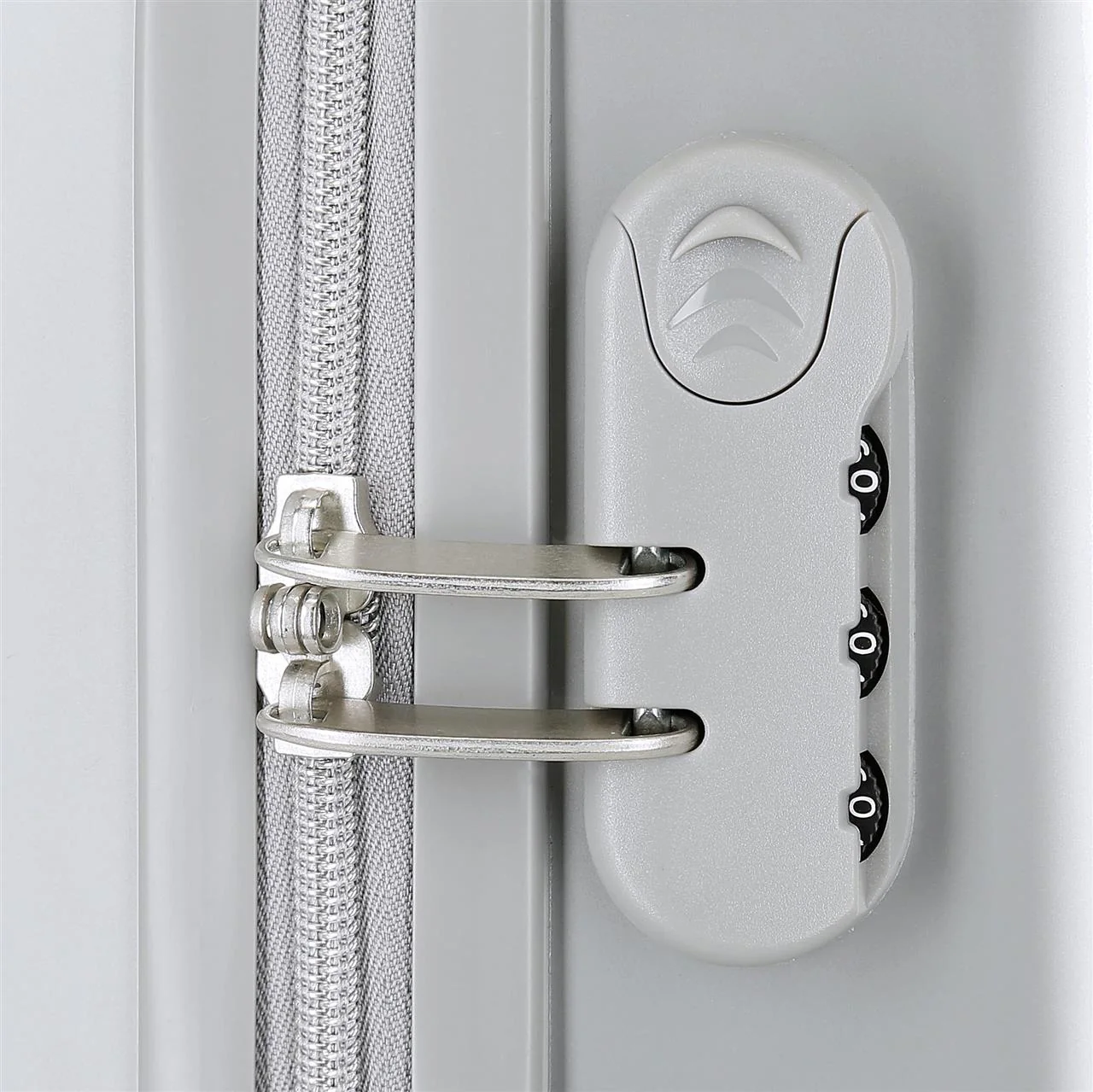 Maleta de cabina Mickey 100 rígida 55 cm - Image 7