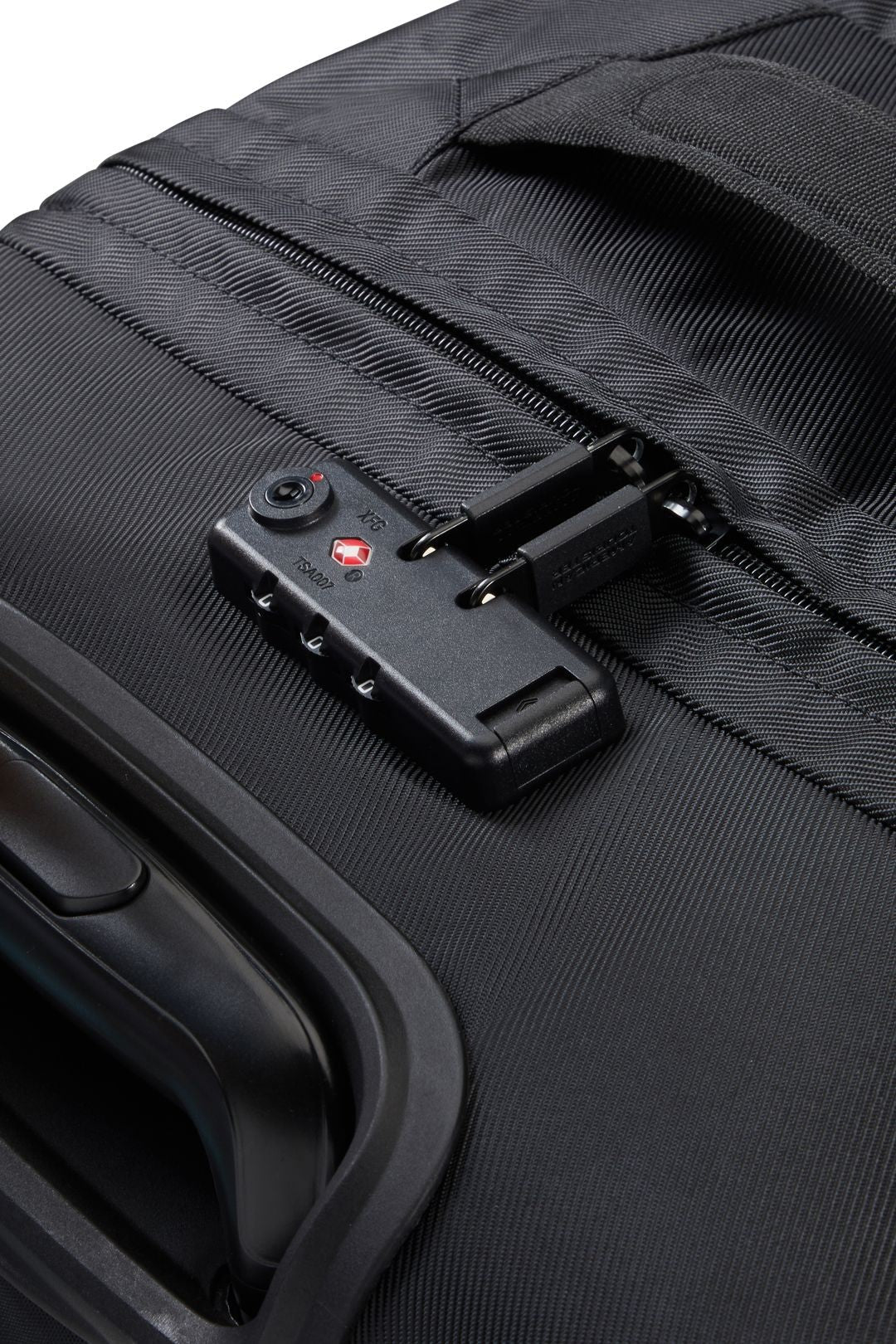 Maleta Mediana de 2 Ruedas URBAN TRACK de American Tourister - Image 51
