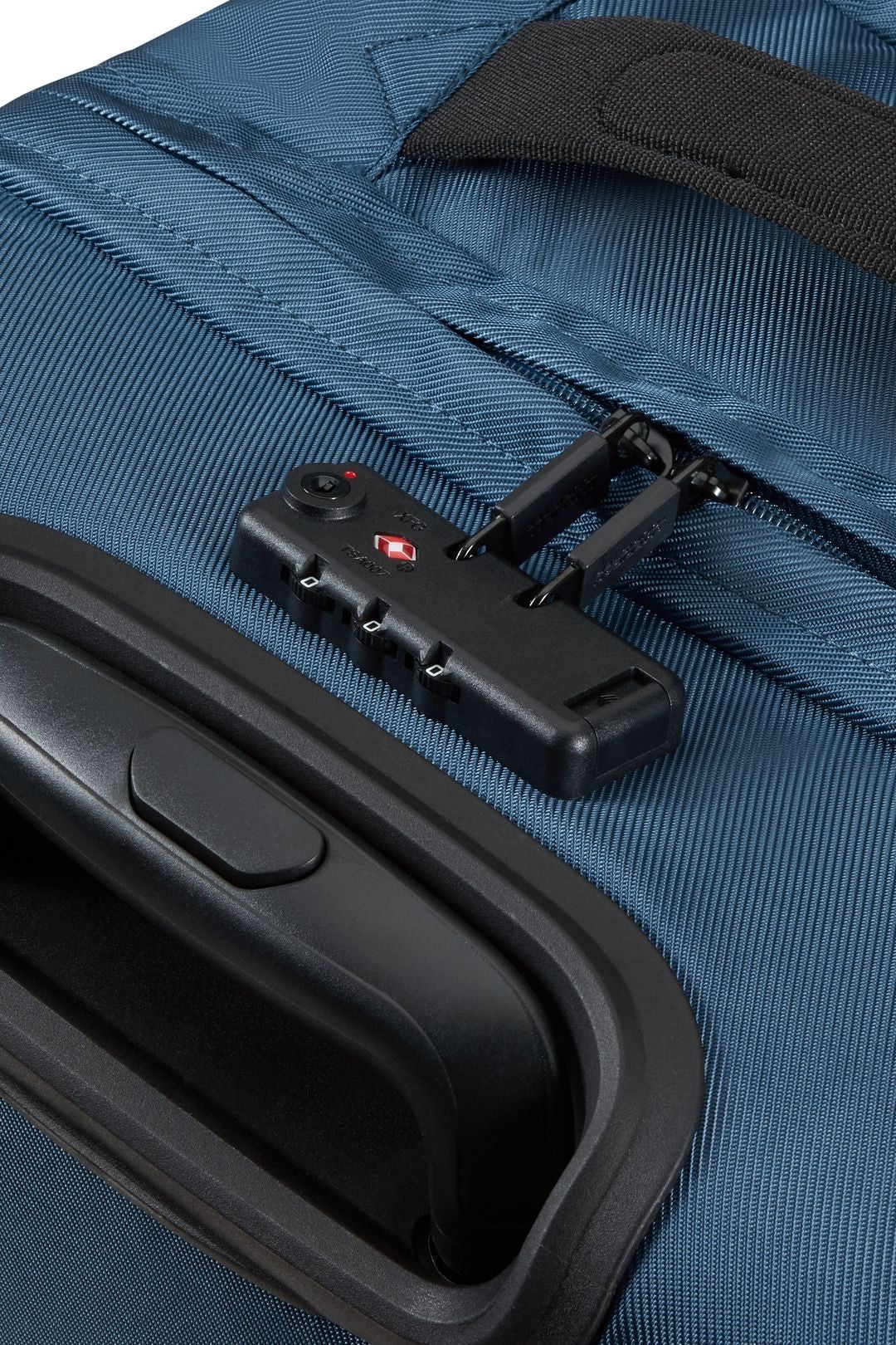 Maleta Mediana de 2 Ruedas URBAN TRACK de American Tourister - Image 7