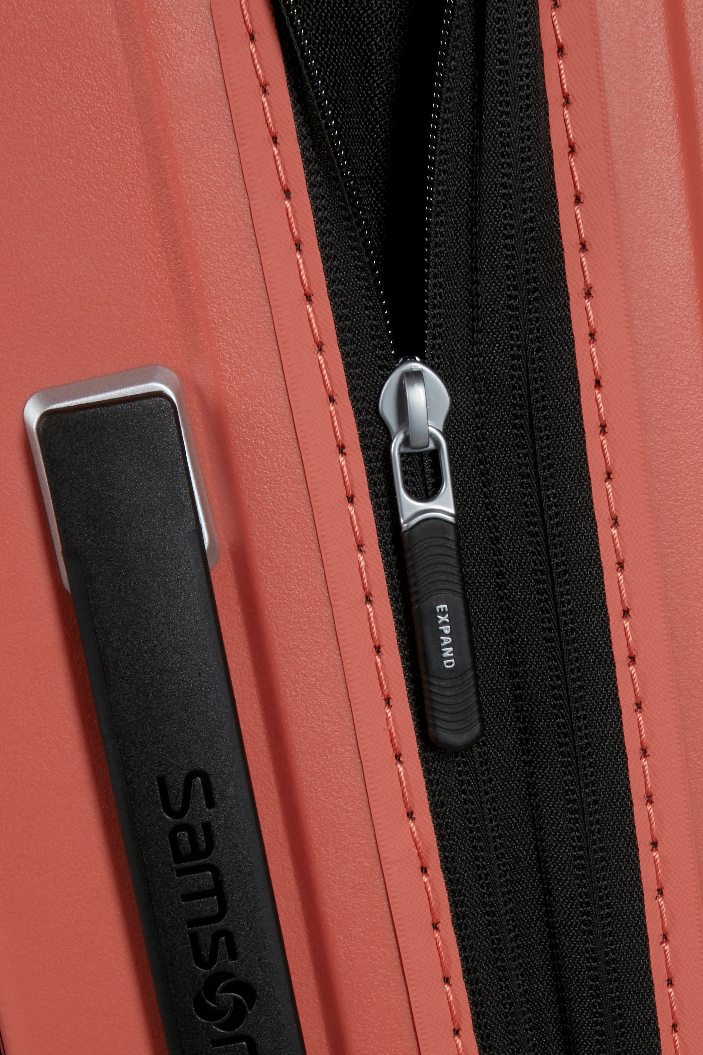 Maleta Mediana Extensible UPSCAPE de Samsonite 68cm - Image 166