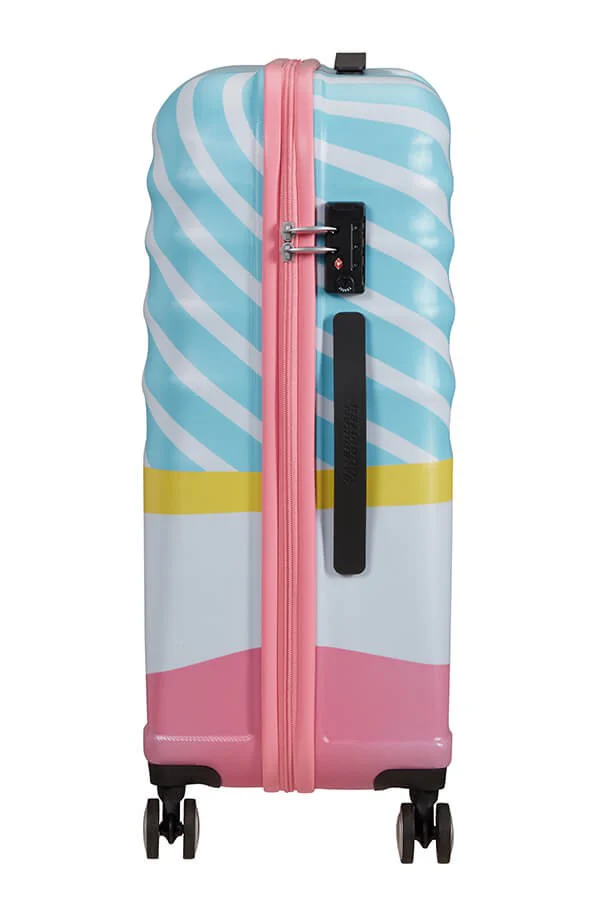Maleta Mediana Minnie Pink Kiss Wavebreaker - Image 4