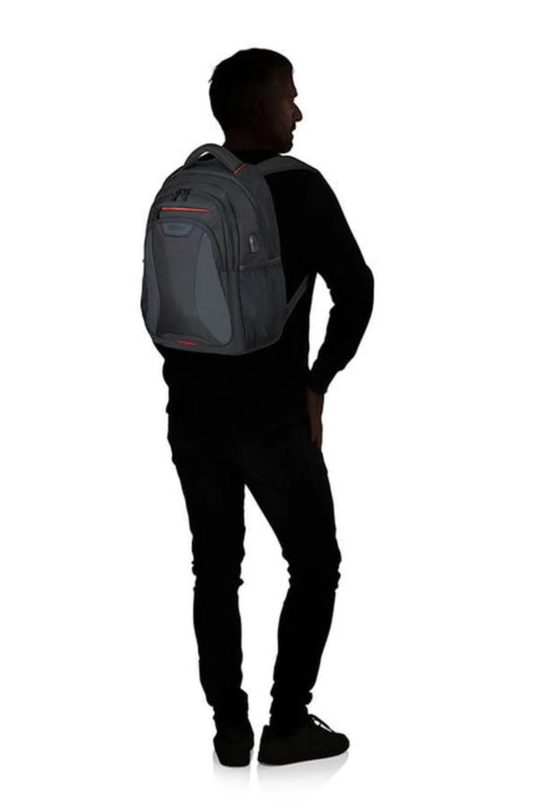 Mochila AT WORK 15.6" Eco USB de American Tourister - Image 5