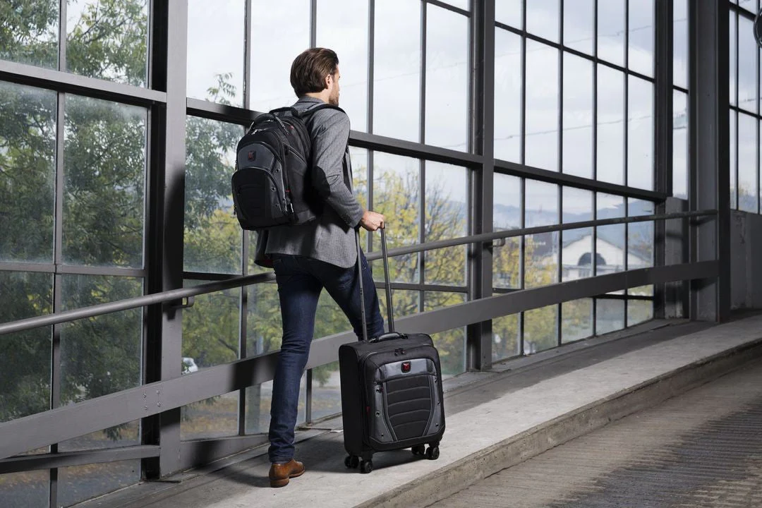 WENGER MOCHILA DE VIAJE PARA PORTÁTIL SYNERGY 16" - Image 7