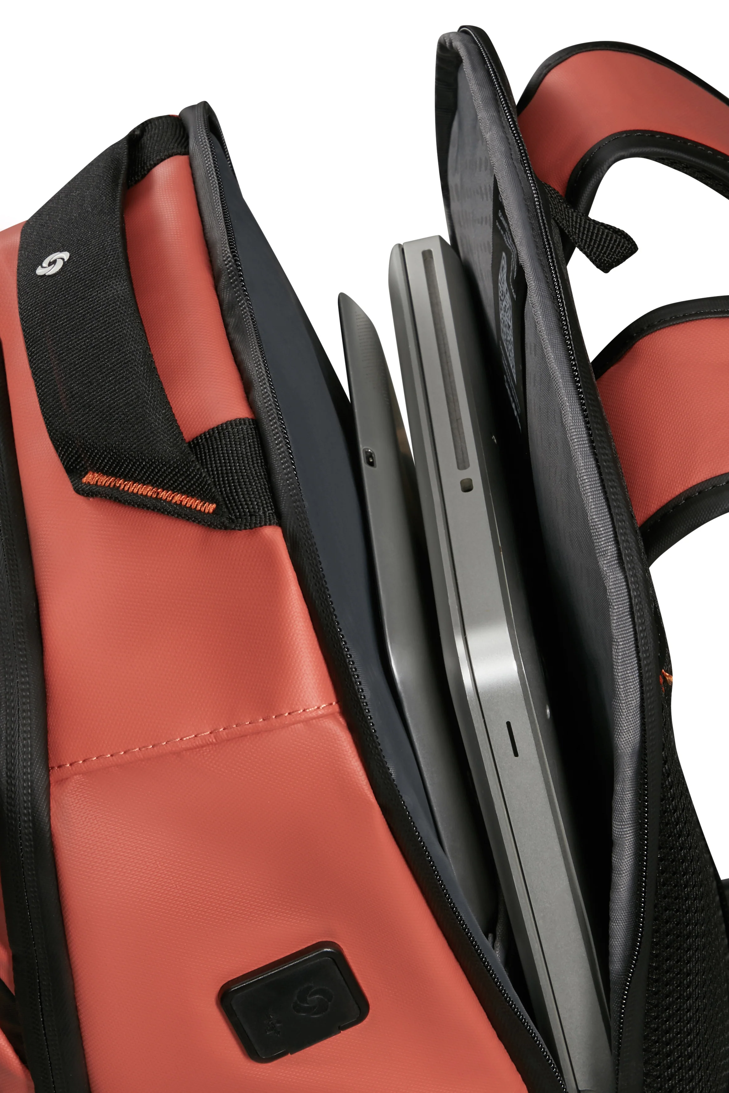 MOCHILA M-USB ECODIVER 15.6" - Image 56