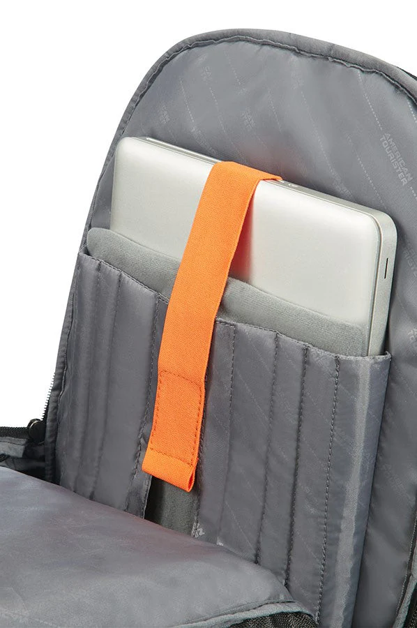 Mochila Urban Groove American Tourister 15.6 pulgadas - Image 2