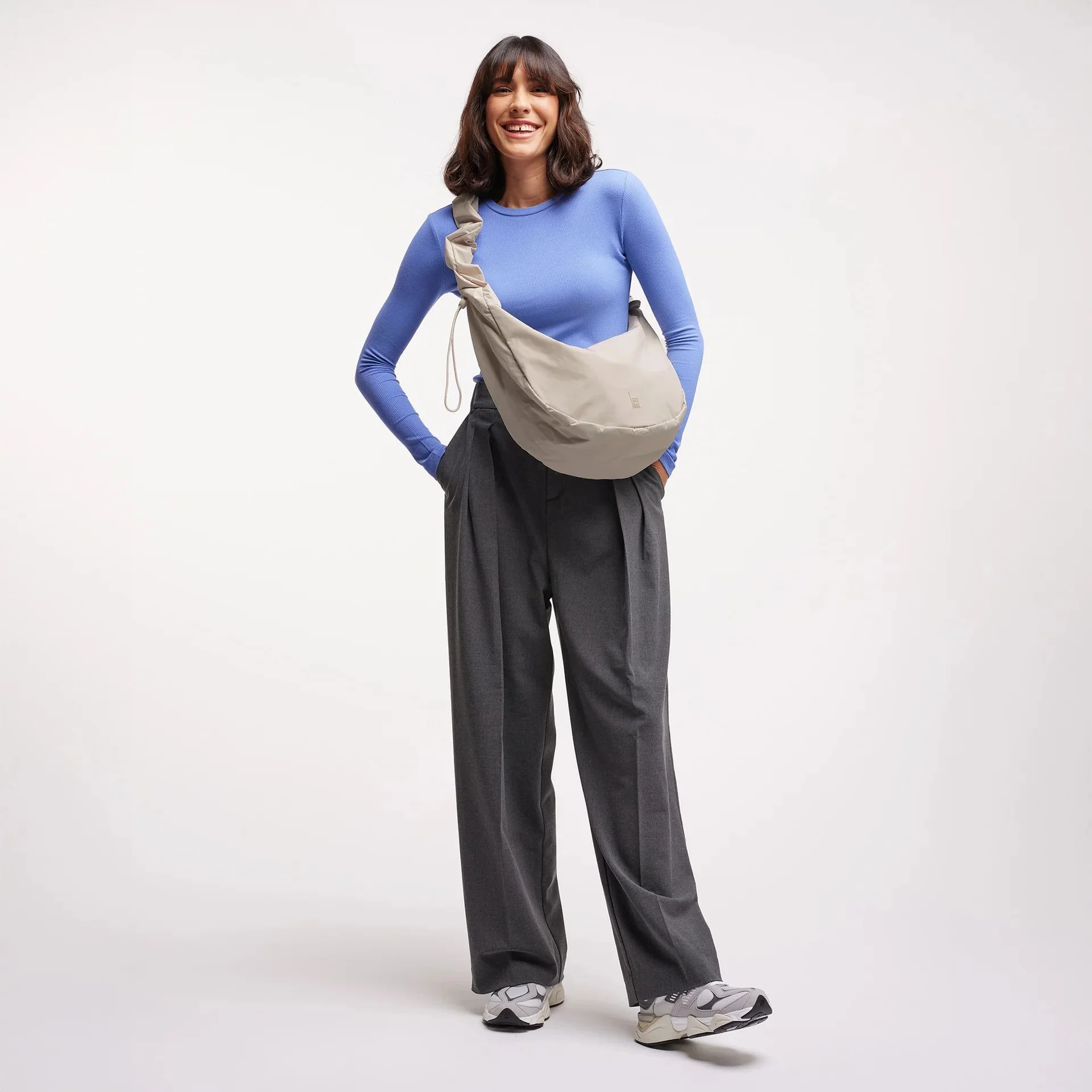 GOT BAG MOON BAG RUFFLE MONOCHROME - Image 19