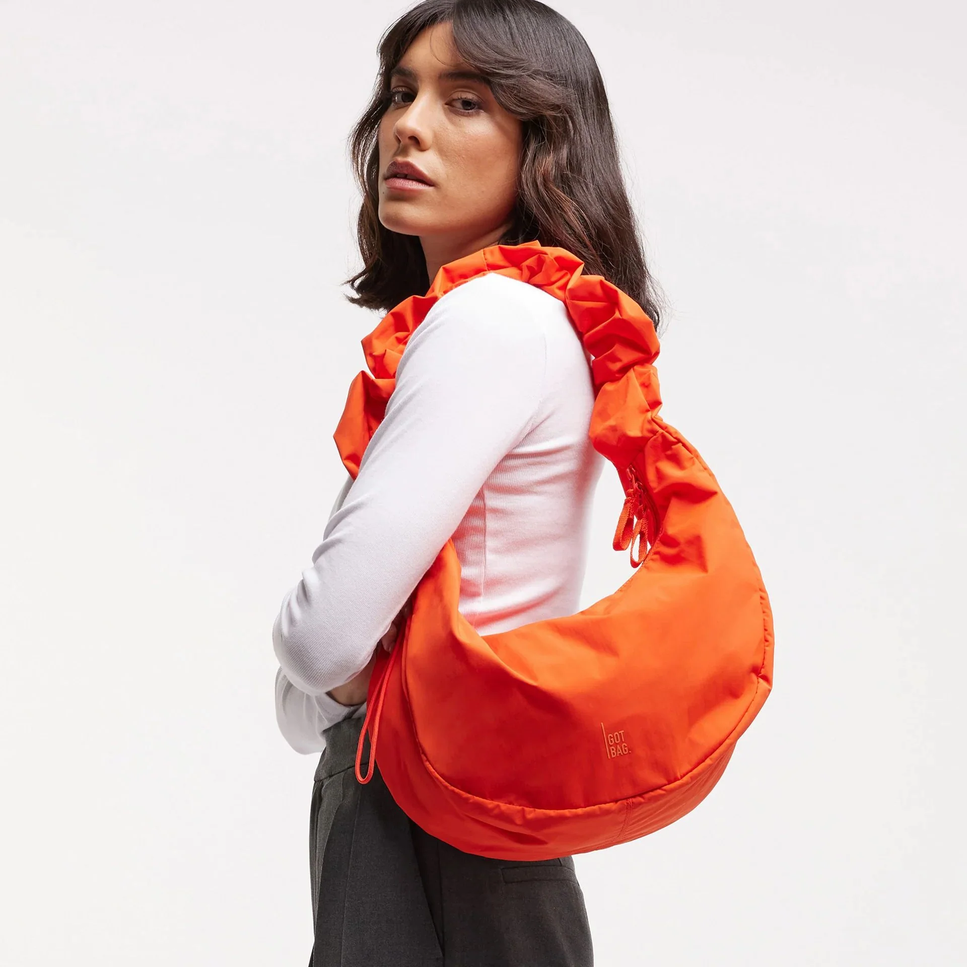 GOT BAG MOON BAG RUFFLE MONOCHROME - Image 25