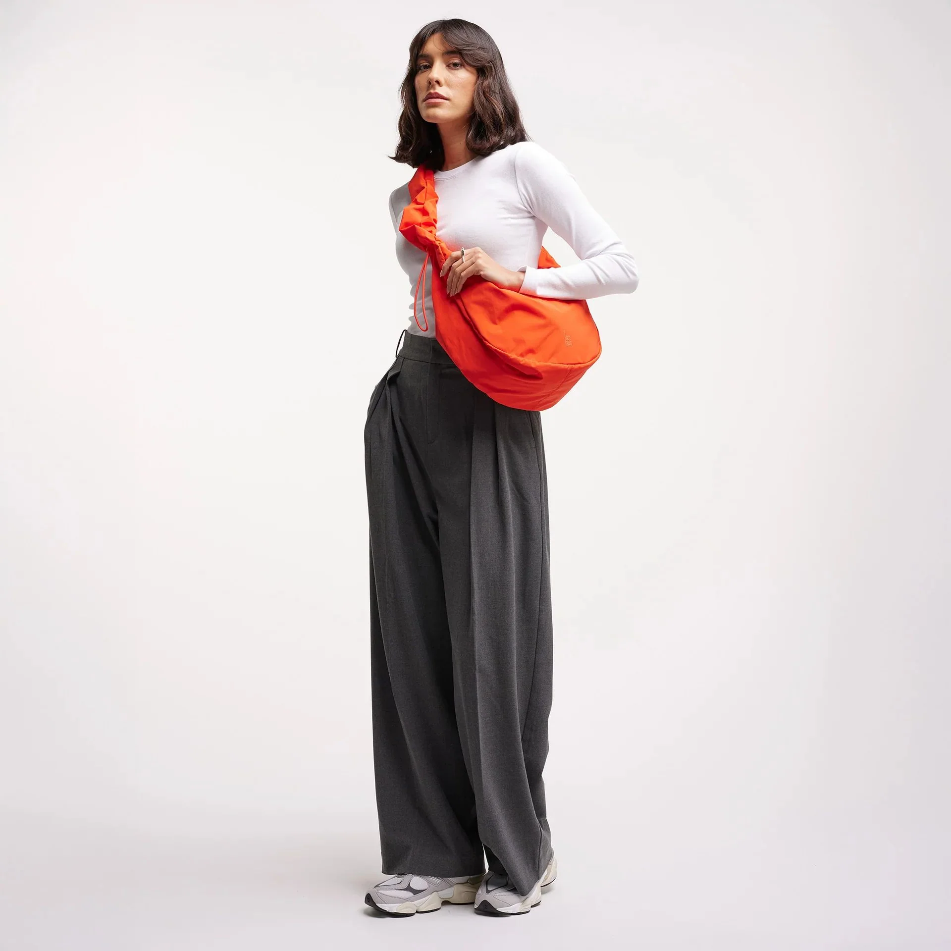 GOT BAG MOON BAG RUFFLE MONOCHROME - Image 30