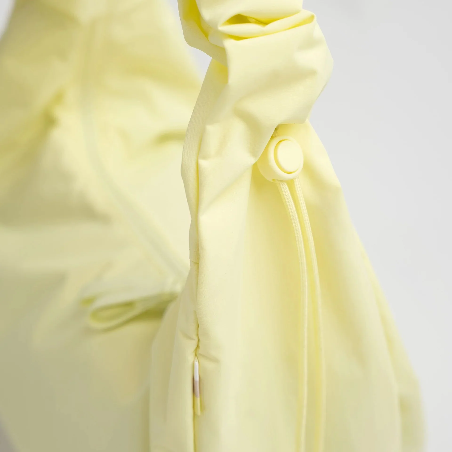 GOT BAG MOON BAG RUFFLE MONOCHROME - Image 9