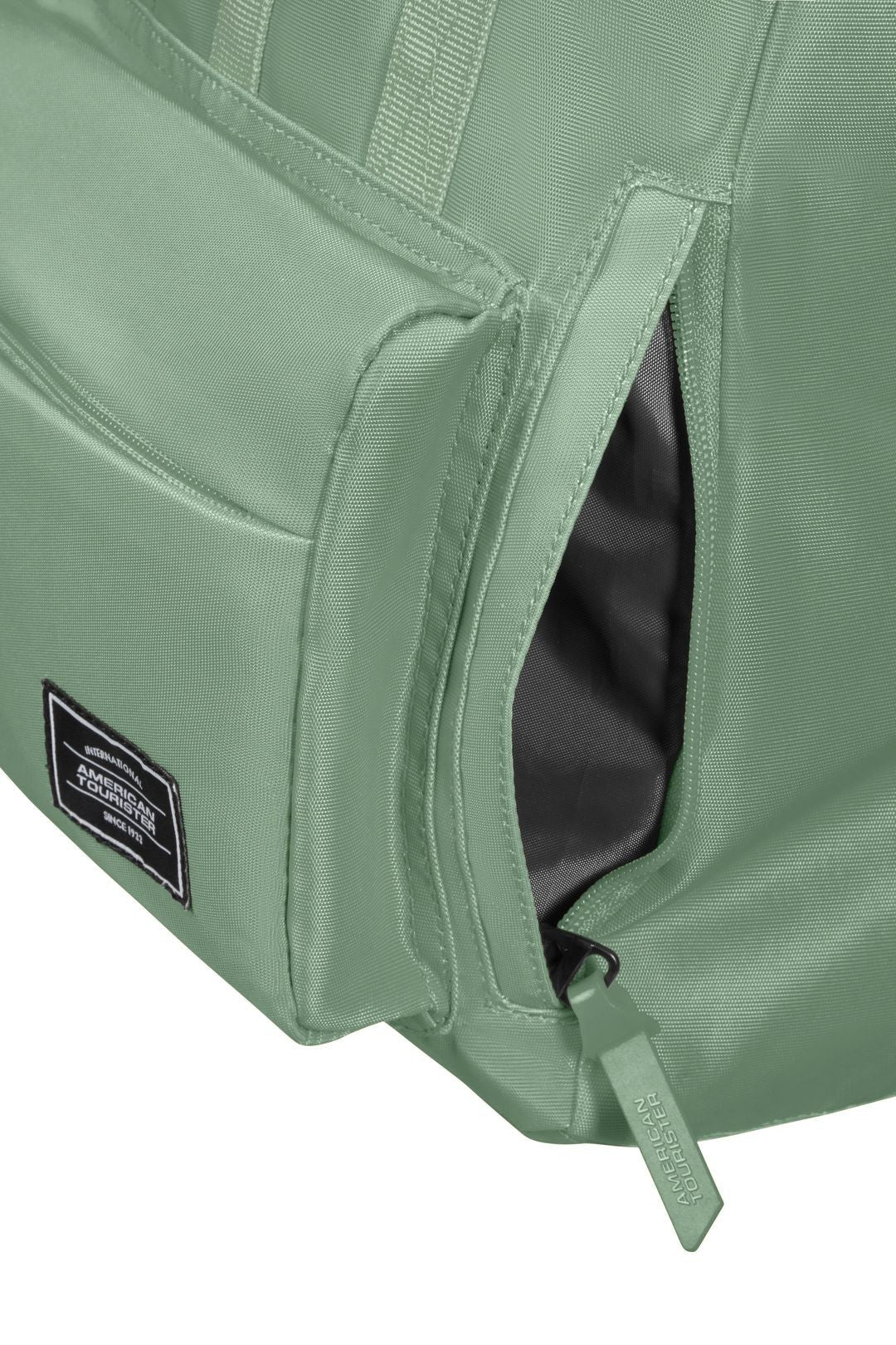 Pack Maleta Cabina Dashpop + Mochila Urban groove de American Tourister - Image 14