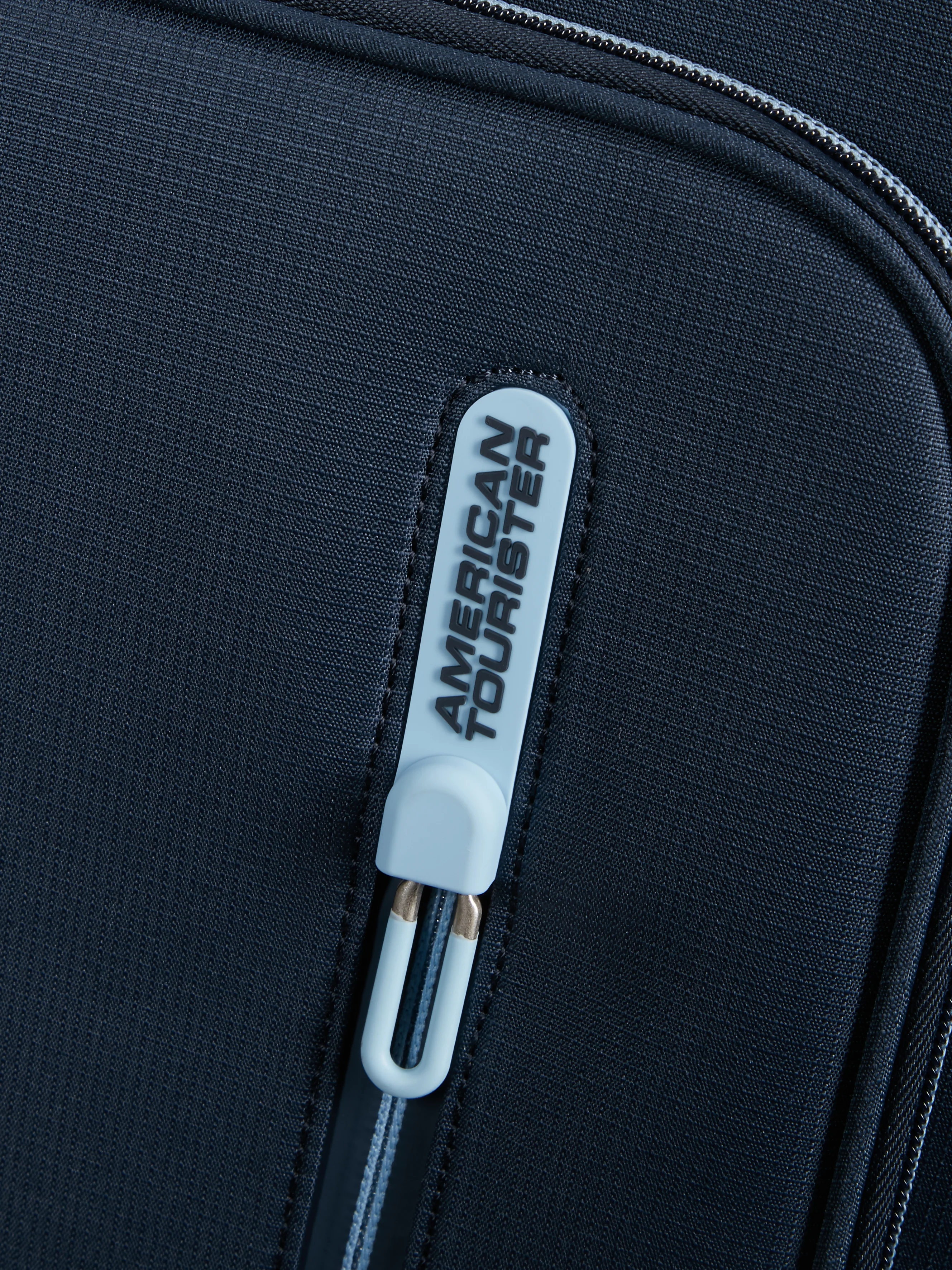 Pack maleta de cabina + mochila S CLOUDRIDER de AMERICAN TOURISTER - Image 9