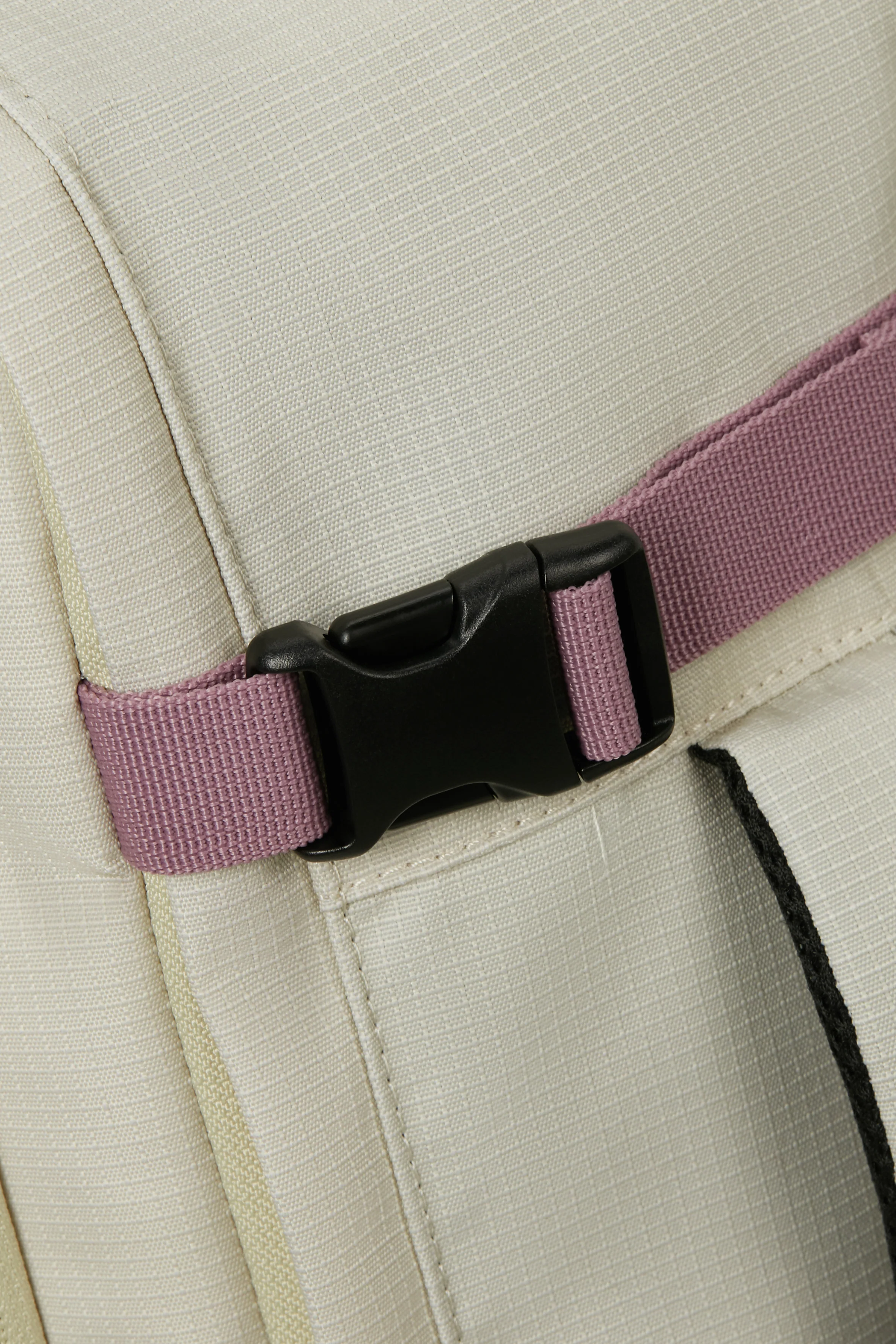 Pack maleta de cabina SOUNDBOX + mochila de viaje TAKE2CABIN de AMERICAN TOURISTER - Image 17