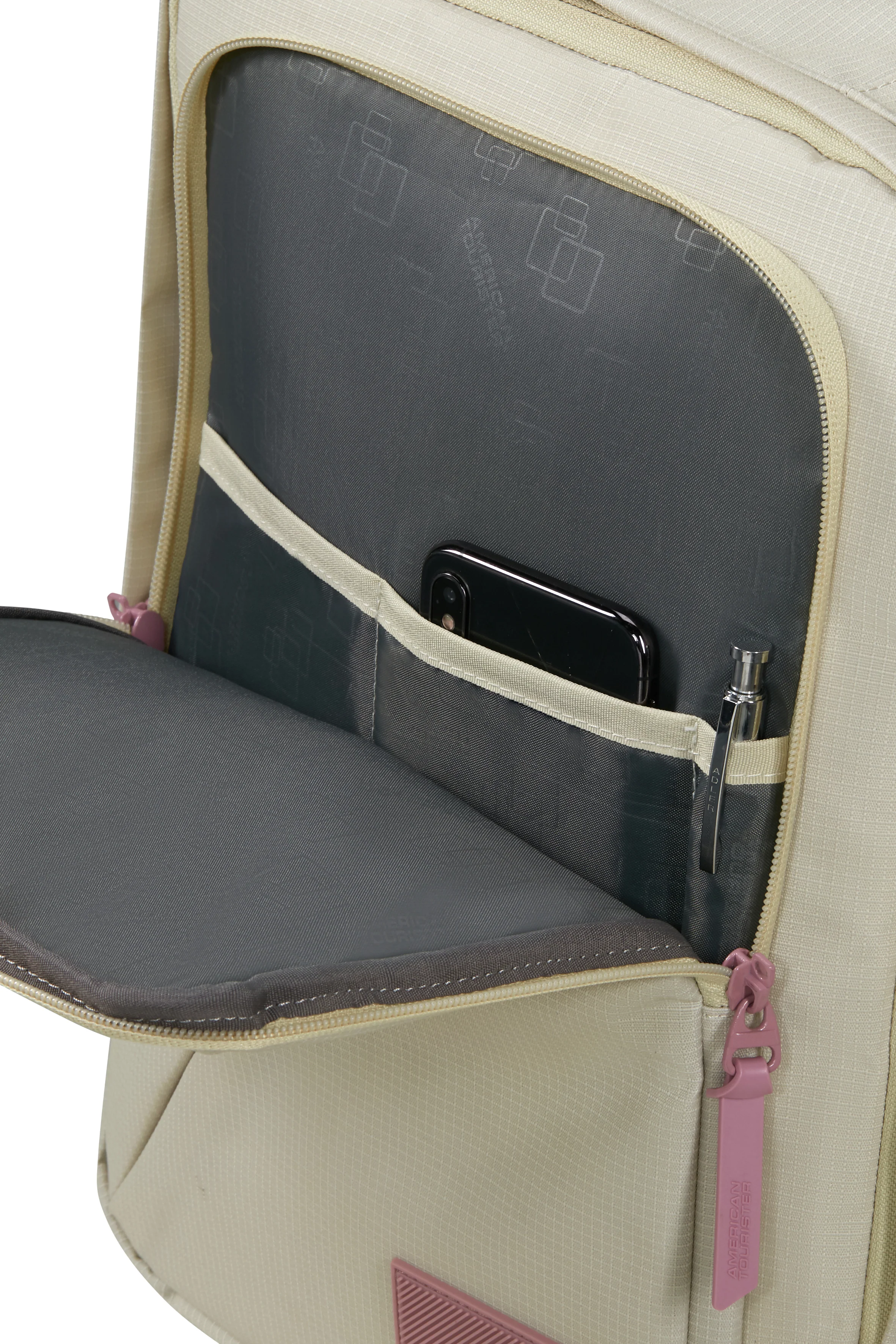 Pack maleta de cabina SOUNDBOX + mochila de viaje TAKE2CABIN de AMERICAN TOURISTER - Image 24